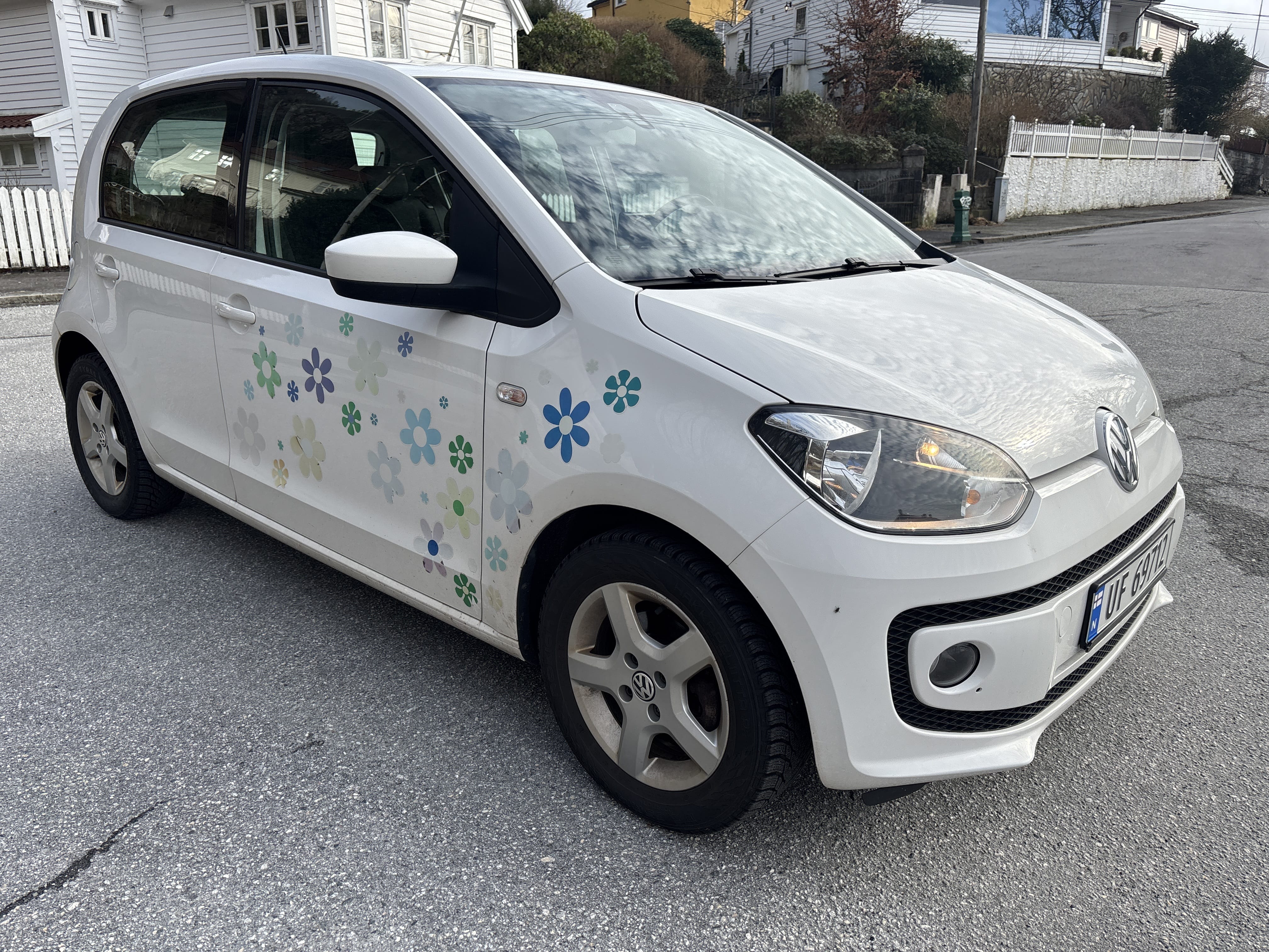 Volkswagen Up! 5dørs Bensin bil, 2015, Blyfri 95