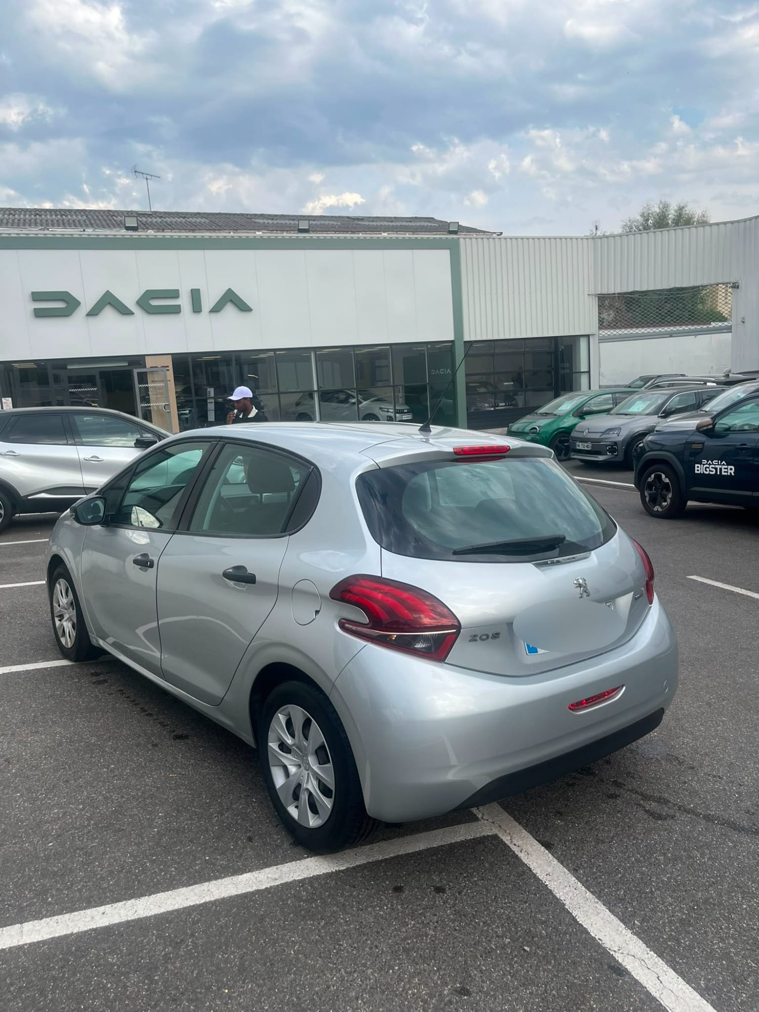 Peugeot 208 avec Régulateur de vitesse