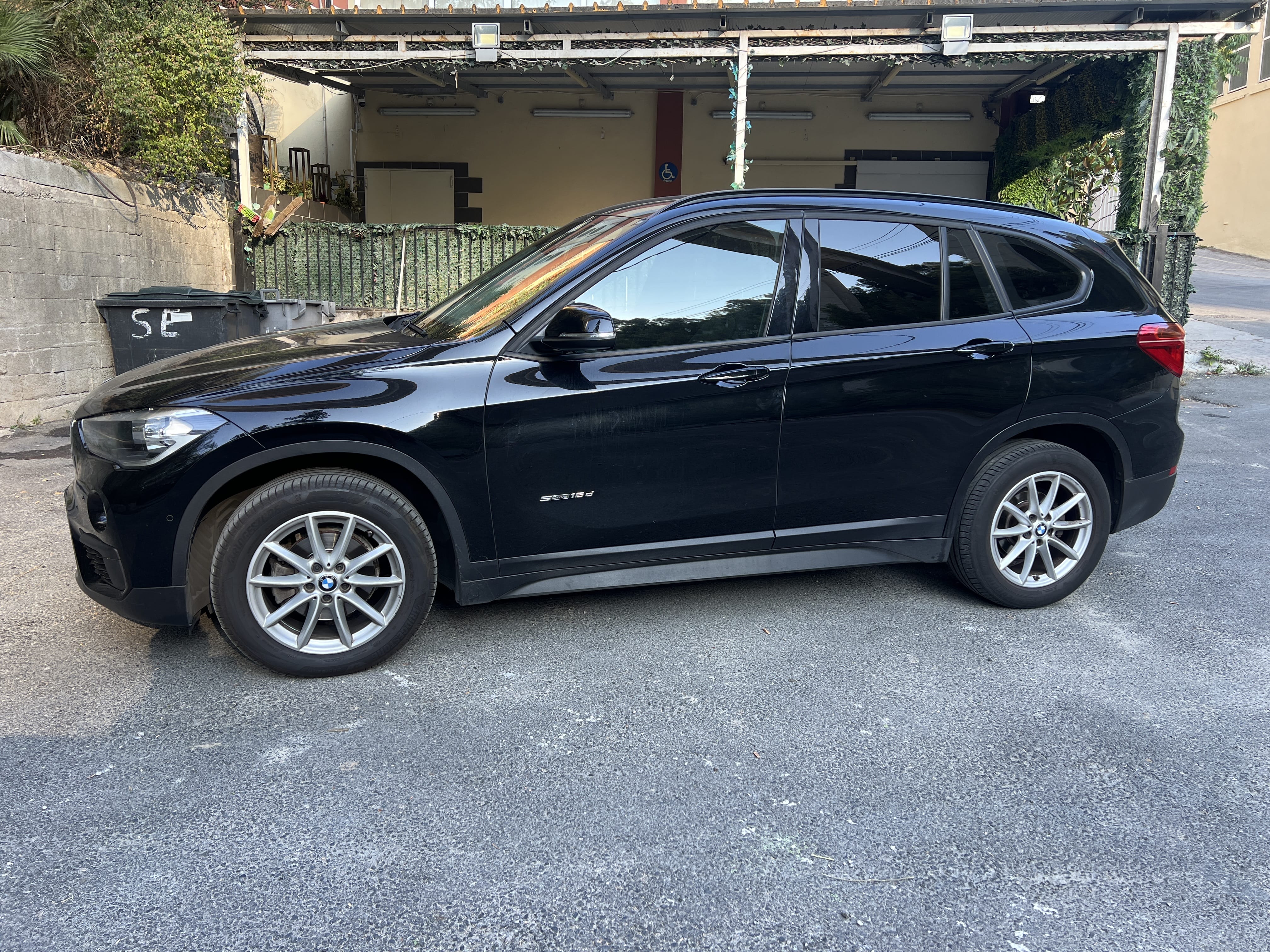 BMW X1 avec Siège bébé