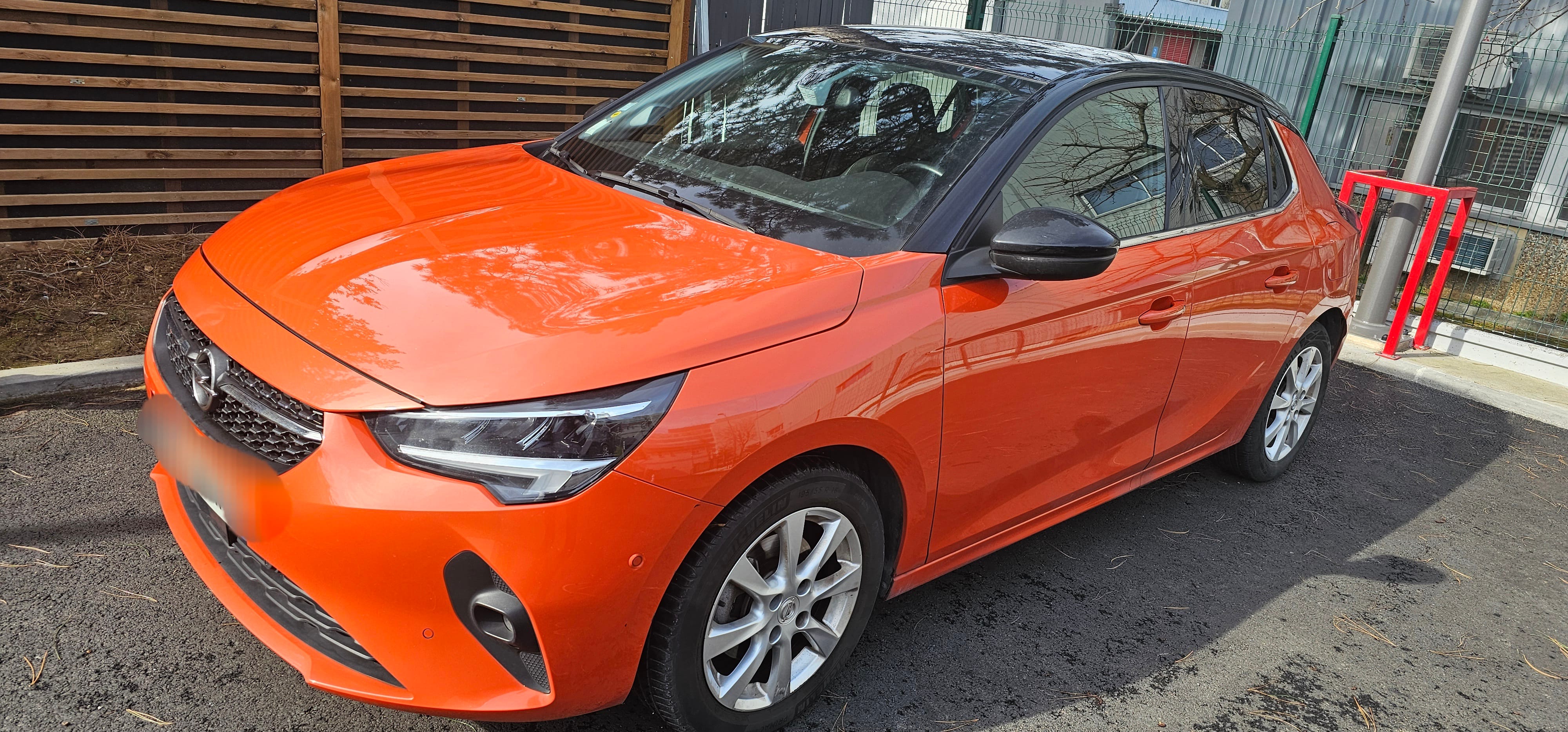 Opel Corsa-E, 2020, Essence 95