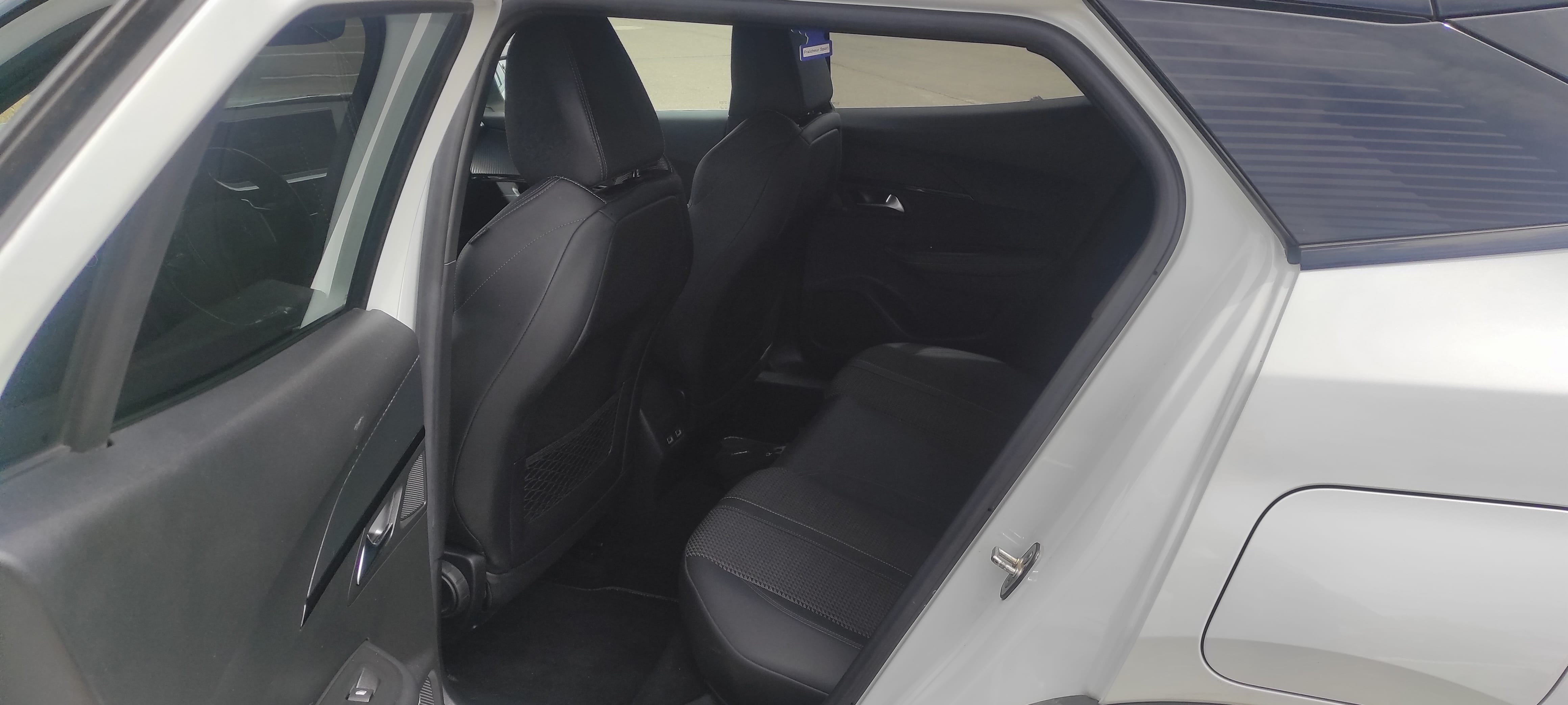 Peugeot 2008 avec Apple CarPlay