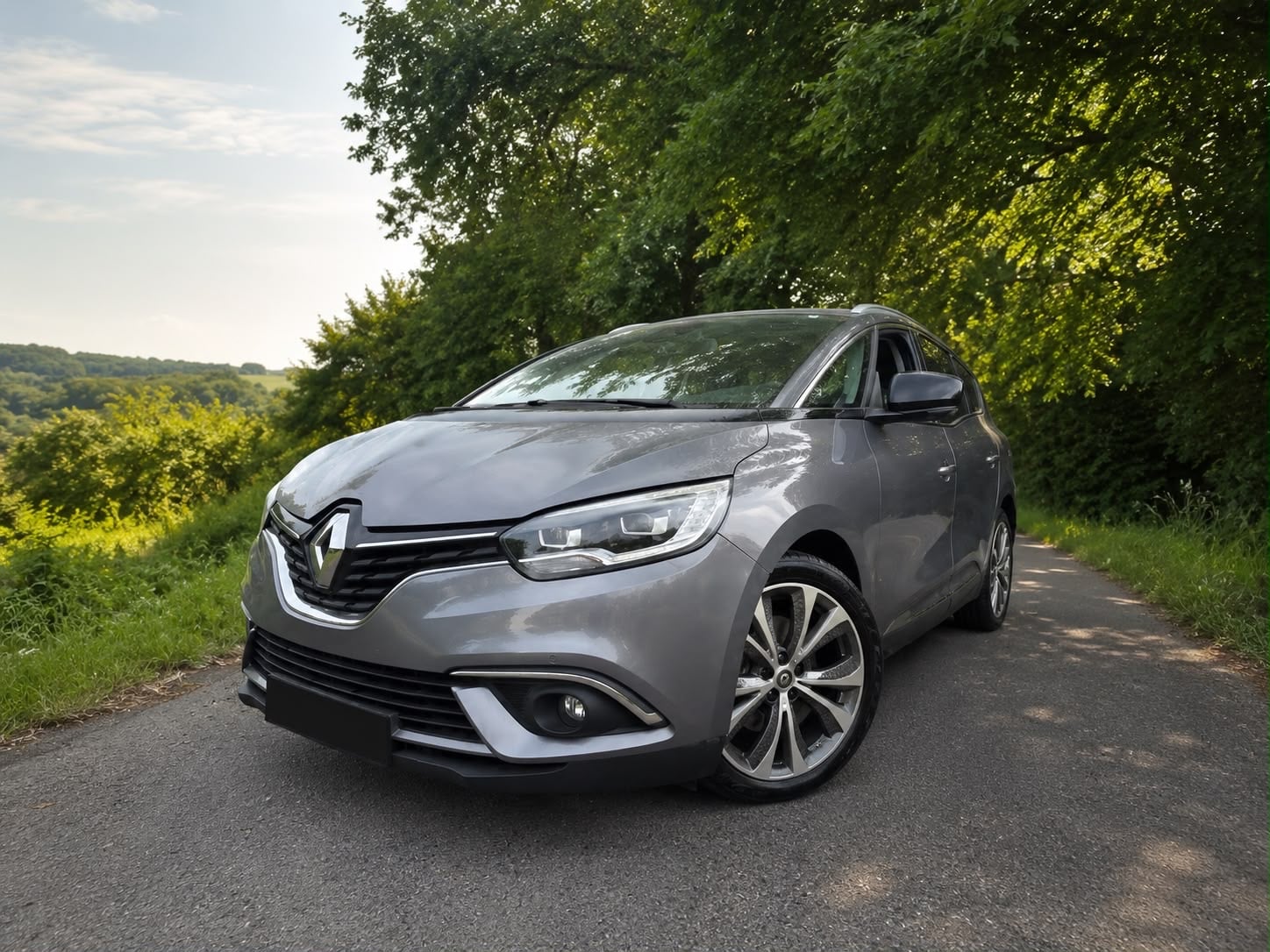 Renault Grand Scenic 1.5 dci, 2017, Diesel, automatic, 7 seats