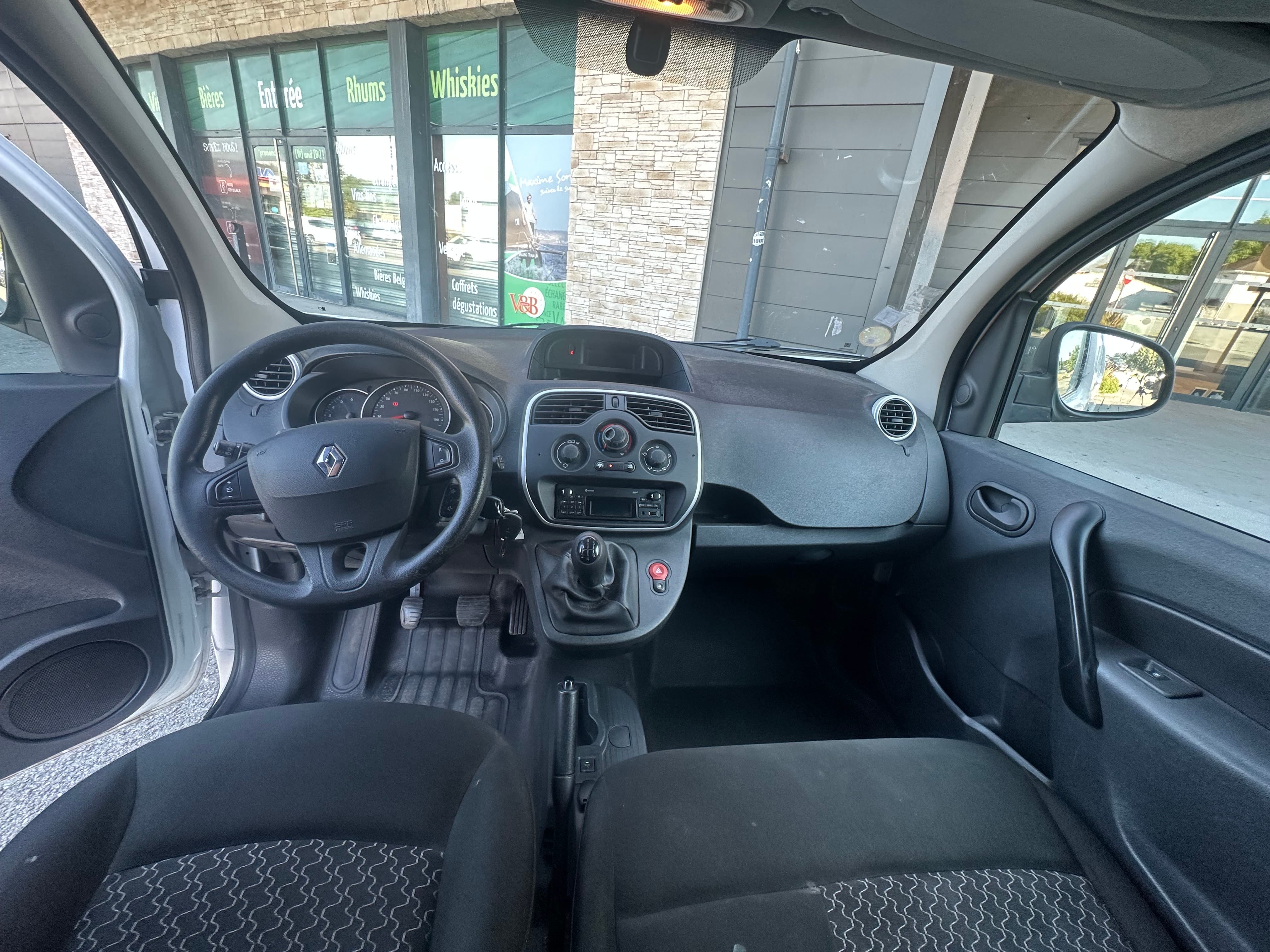 Renault Kangoo 1.5 dci - 3 places avec Audio Bluetooth