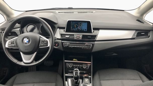 BMW Série 2 Active Tourer Louez la BMW Série 2 Active Tourer Pack M – Élégance, Espace & Sportivité à Bordeaux ! avec GPS