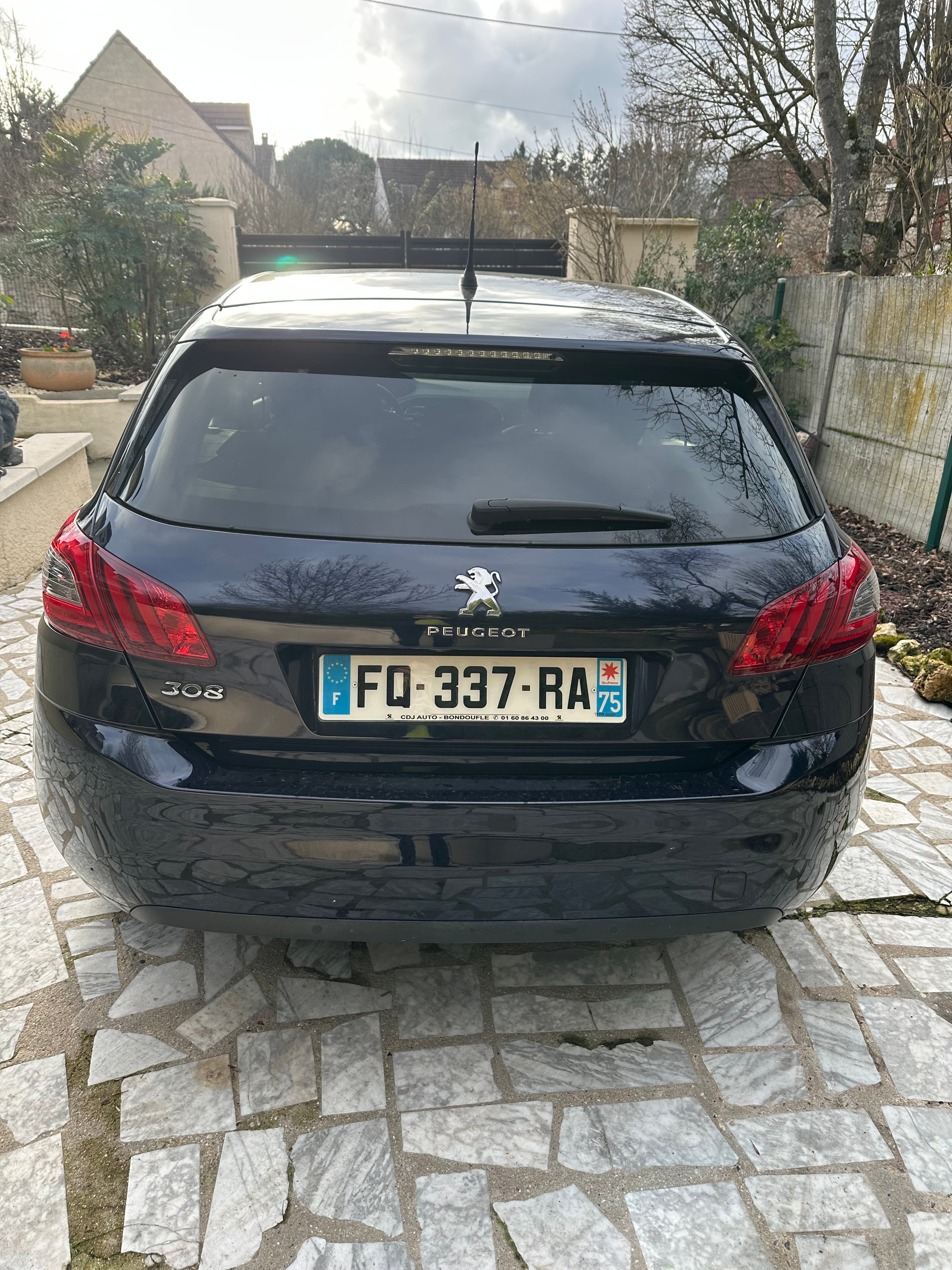 Peugeot 308 avec Climatisation