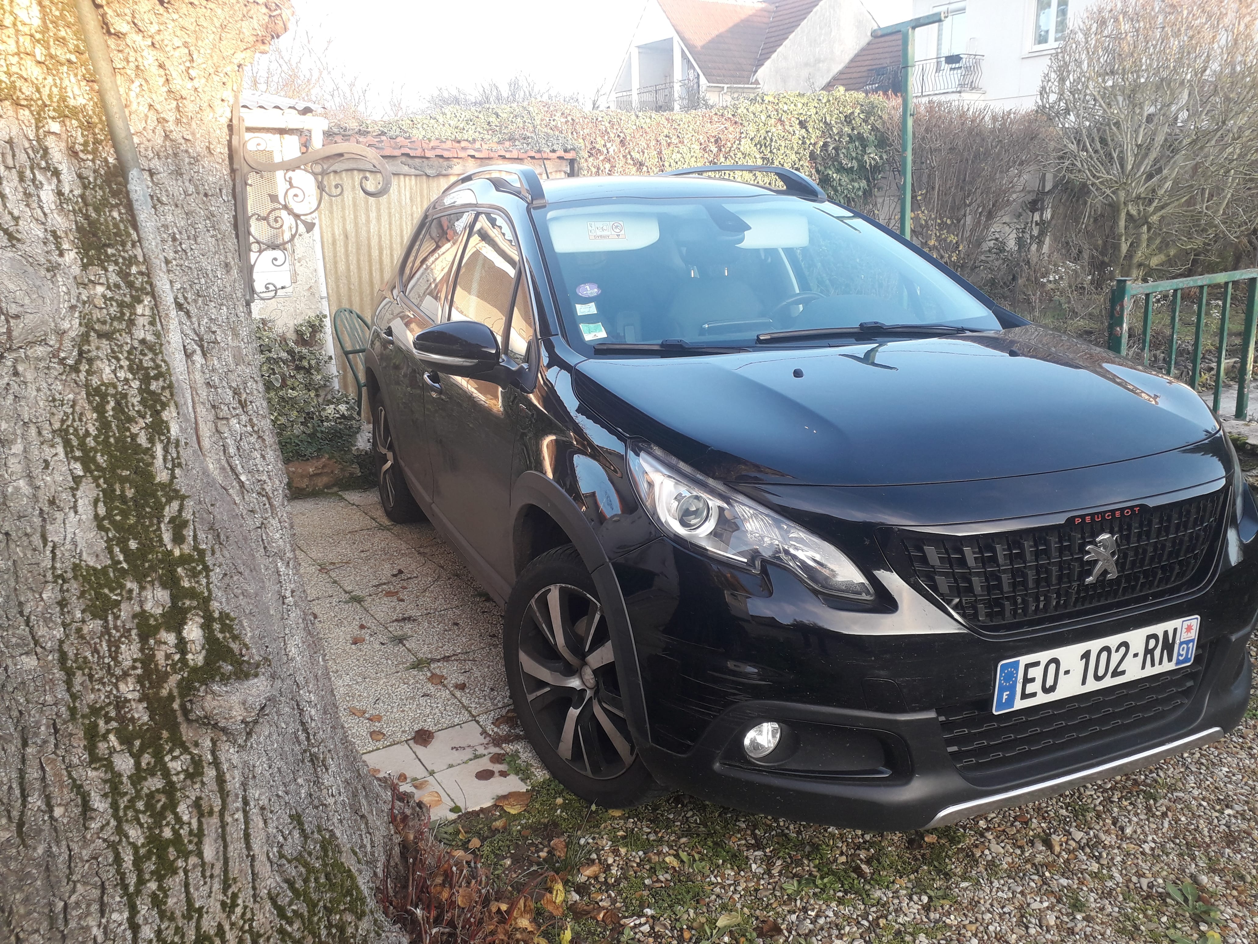 Peugeot 2008 1.2 PURETECH 110CH GT LINE, 2017, Essence 95