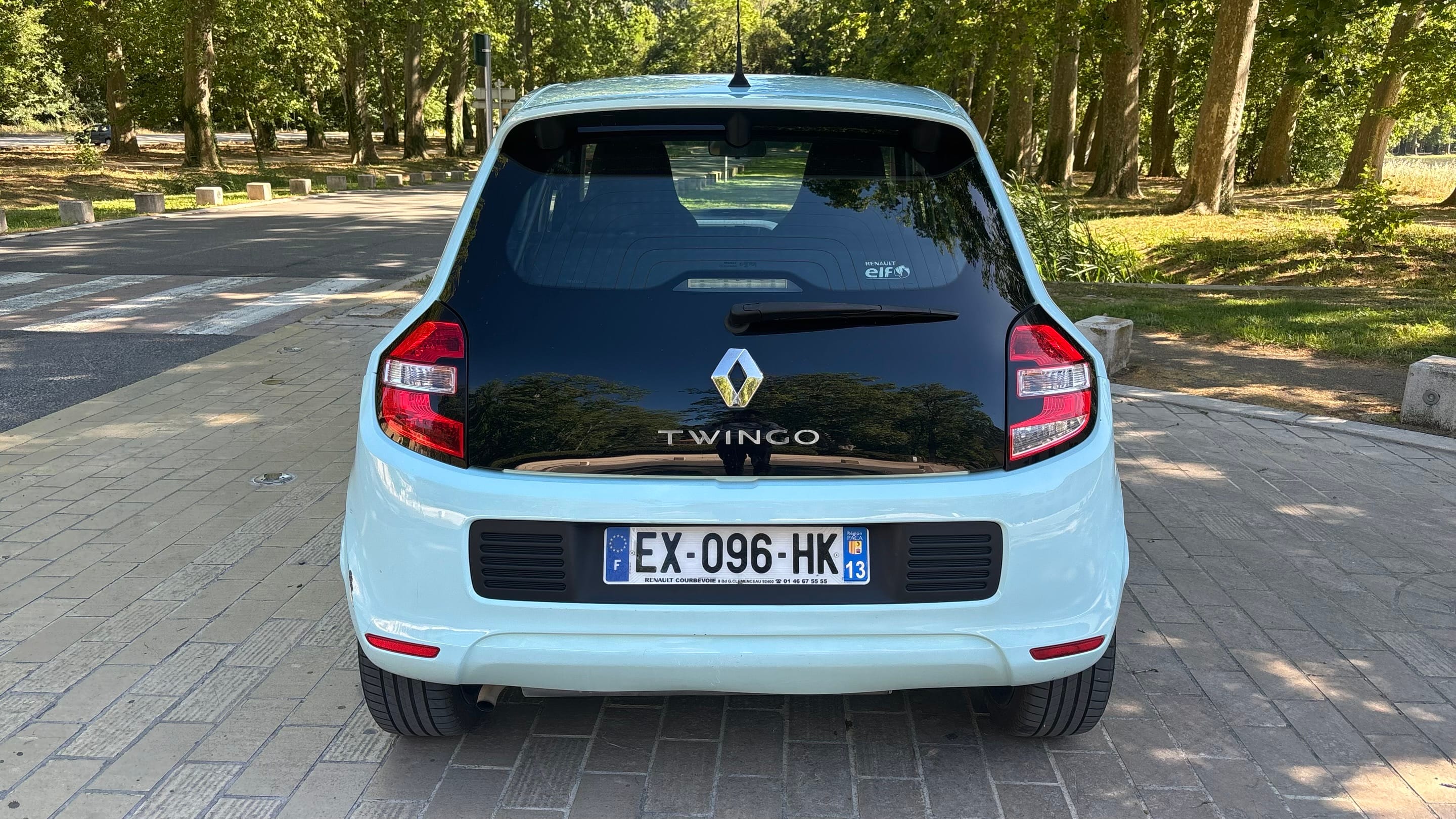 Renault Twingo III avec Autoradio