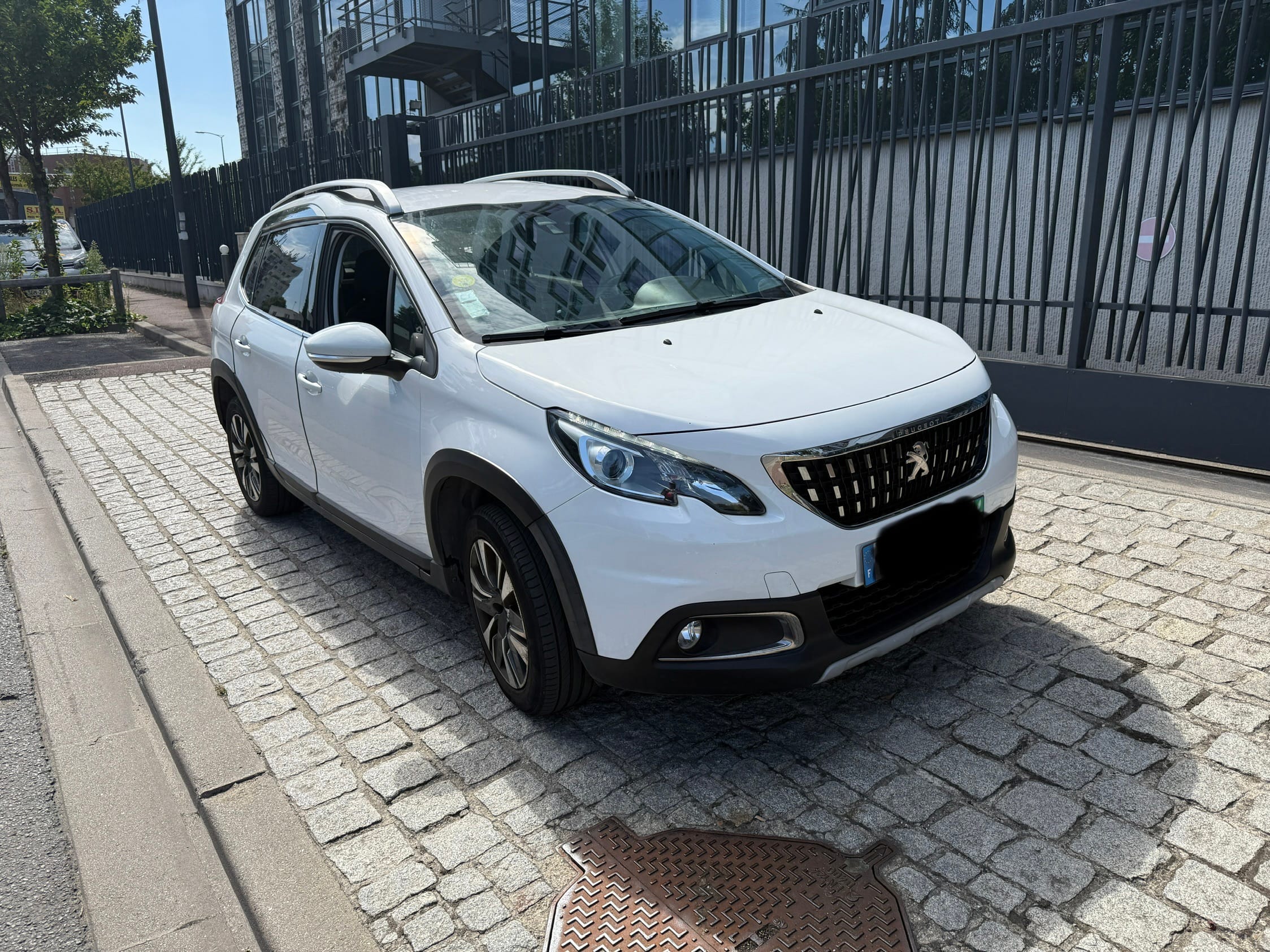 Peugeot 2008, 2018, Diesel, automatique
