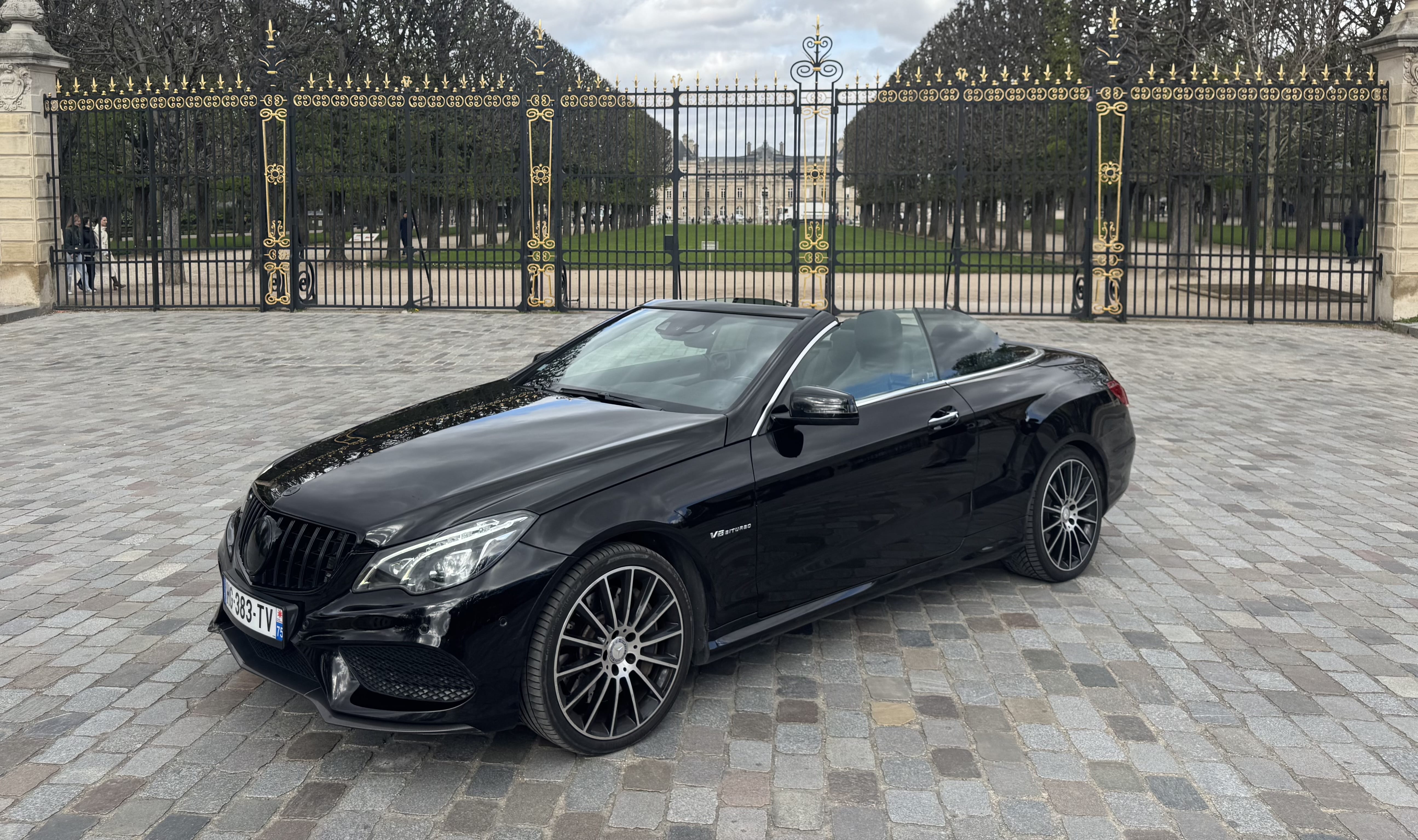 Mercedes-Benz Classe E Cabriolet V8 BI-TURBO avec Régulateur de vitesse