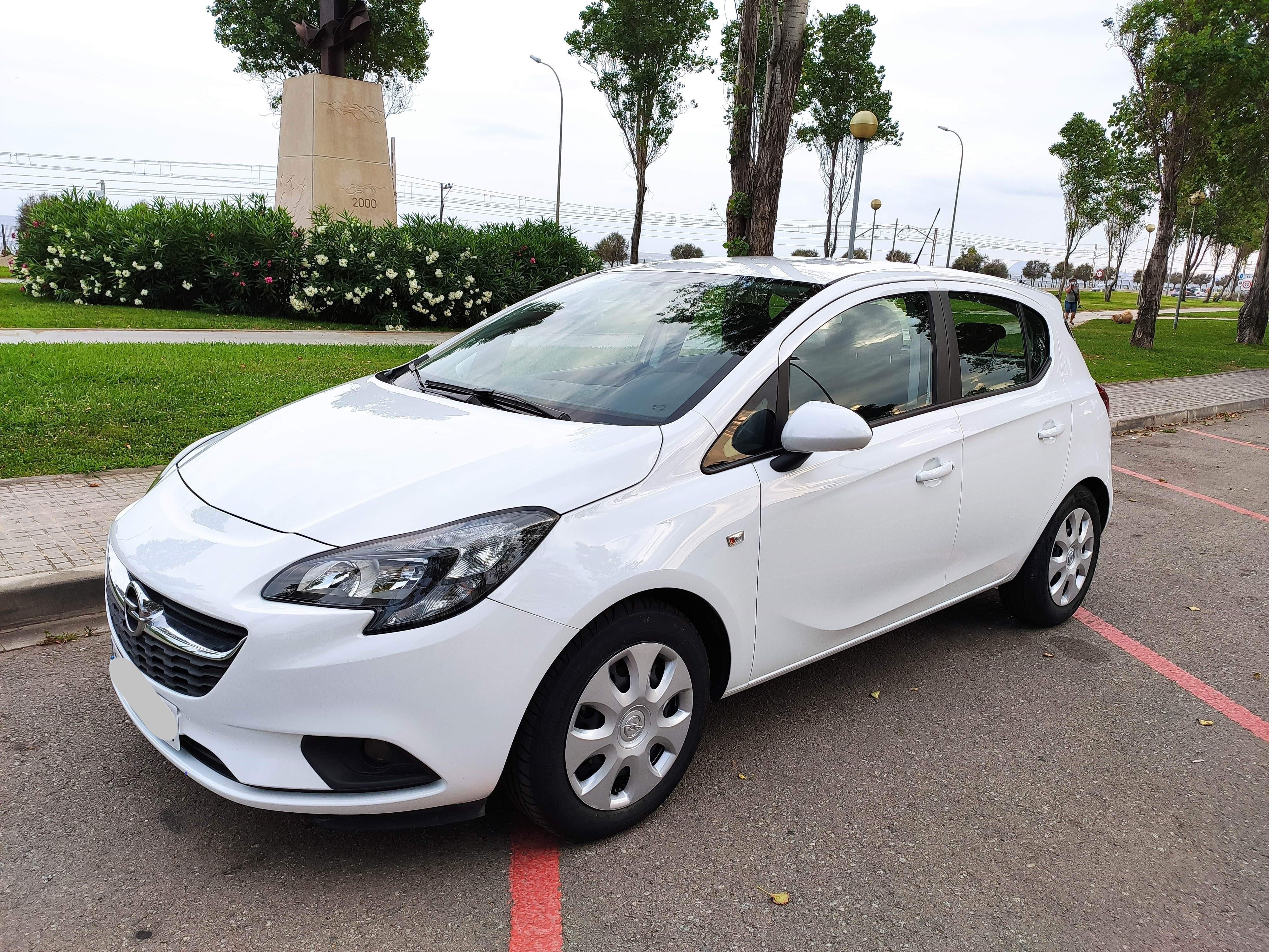 Opel Corsa (Nuevo) con Entrada de Audio/iPod
