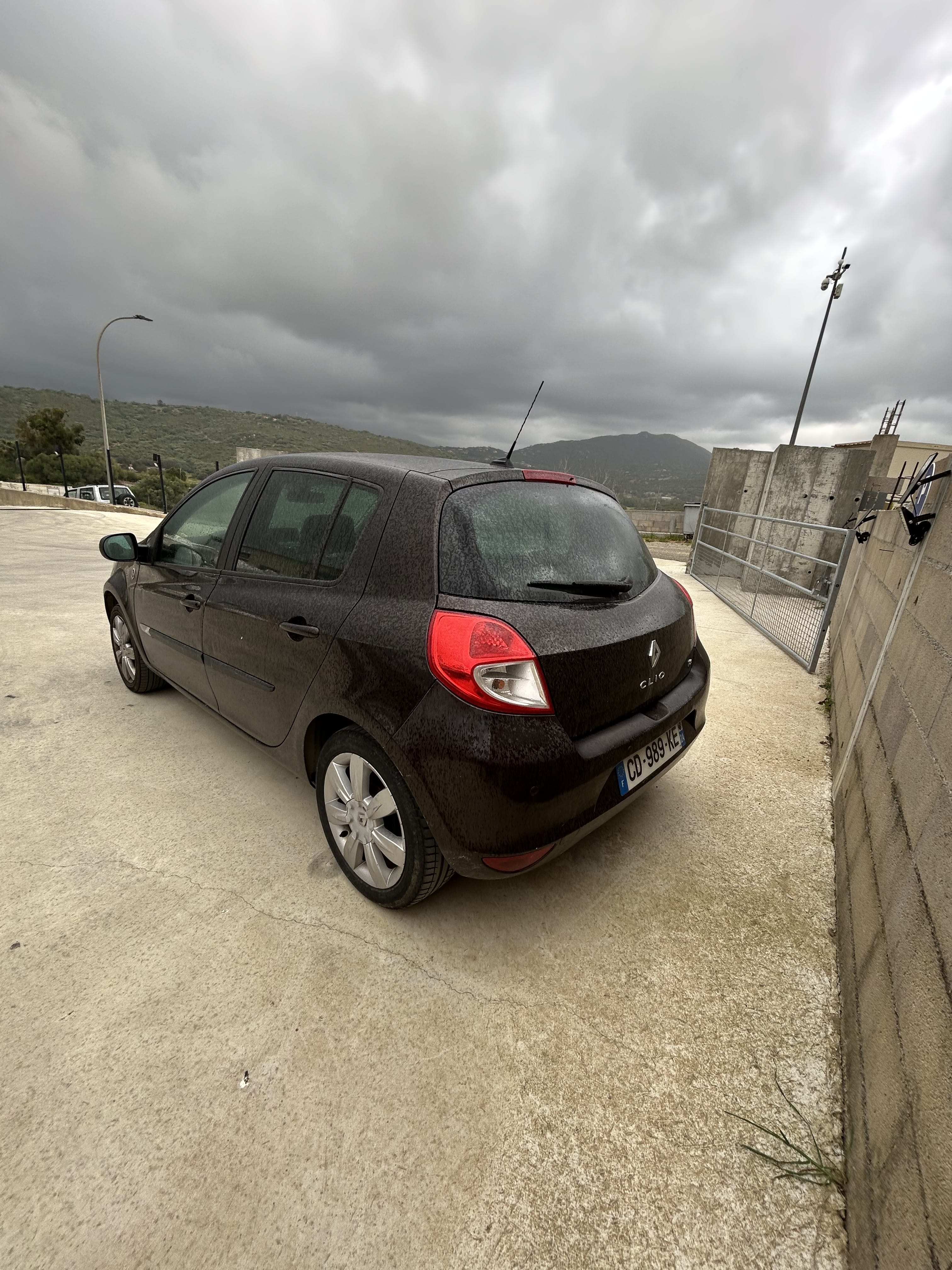 Renault Clio avec GPS