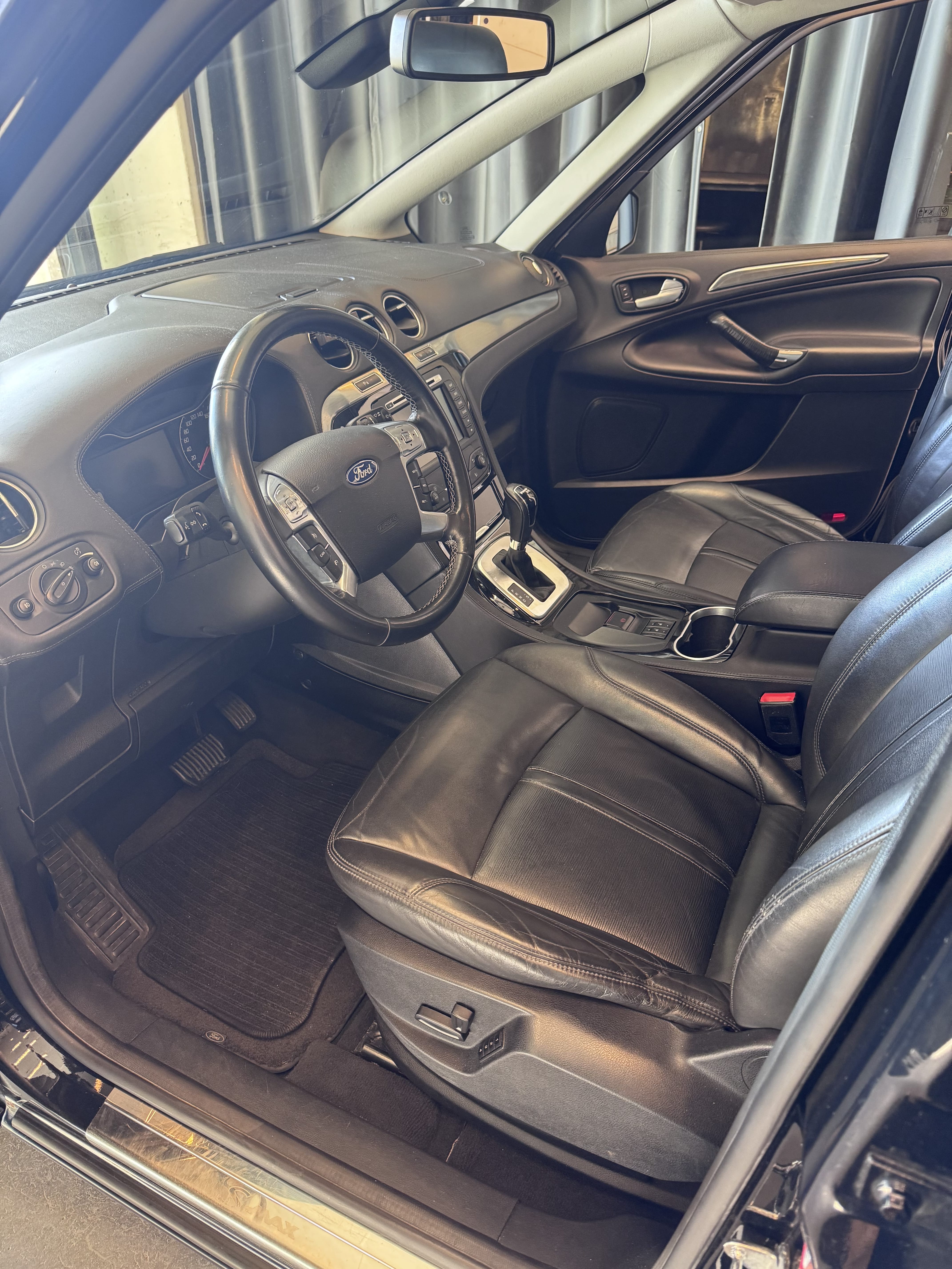 Ford S-Max med Ryggekamera