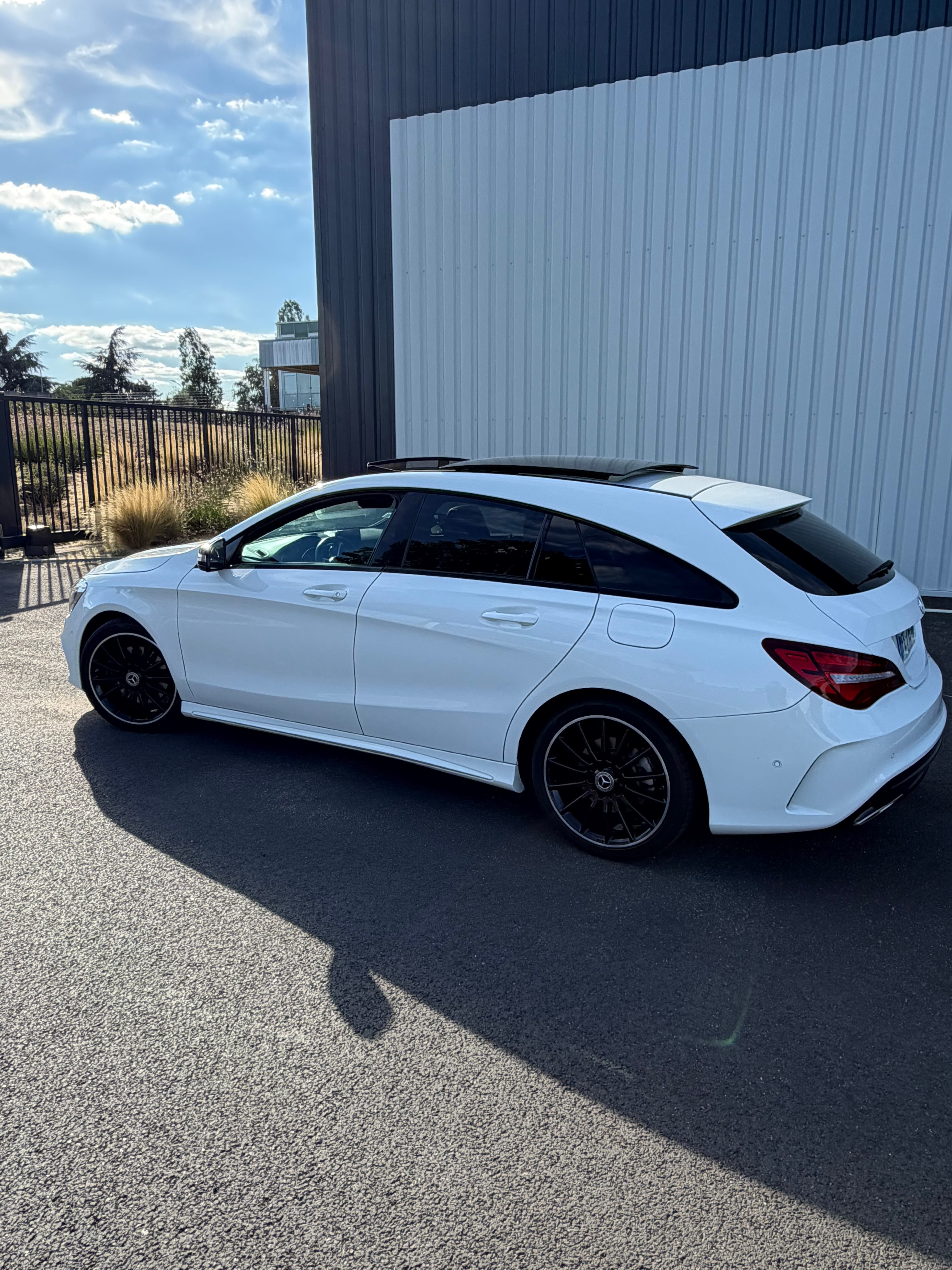 Mercedes-Benz Classe CLA Shooting Break avec Audio Bluetooth