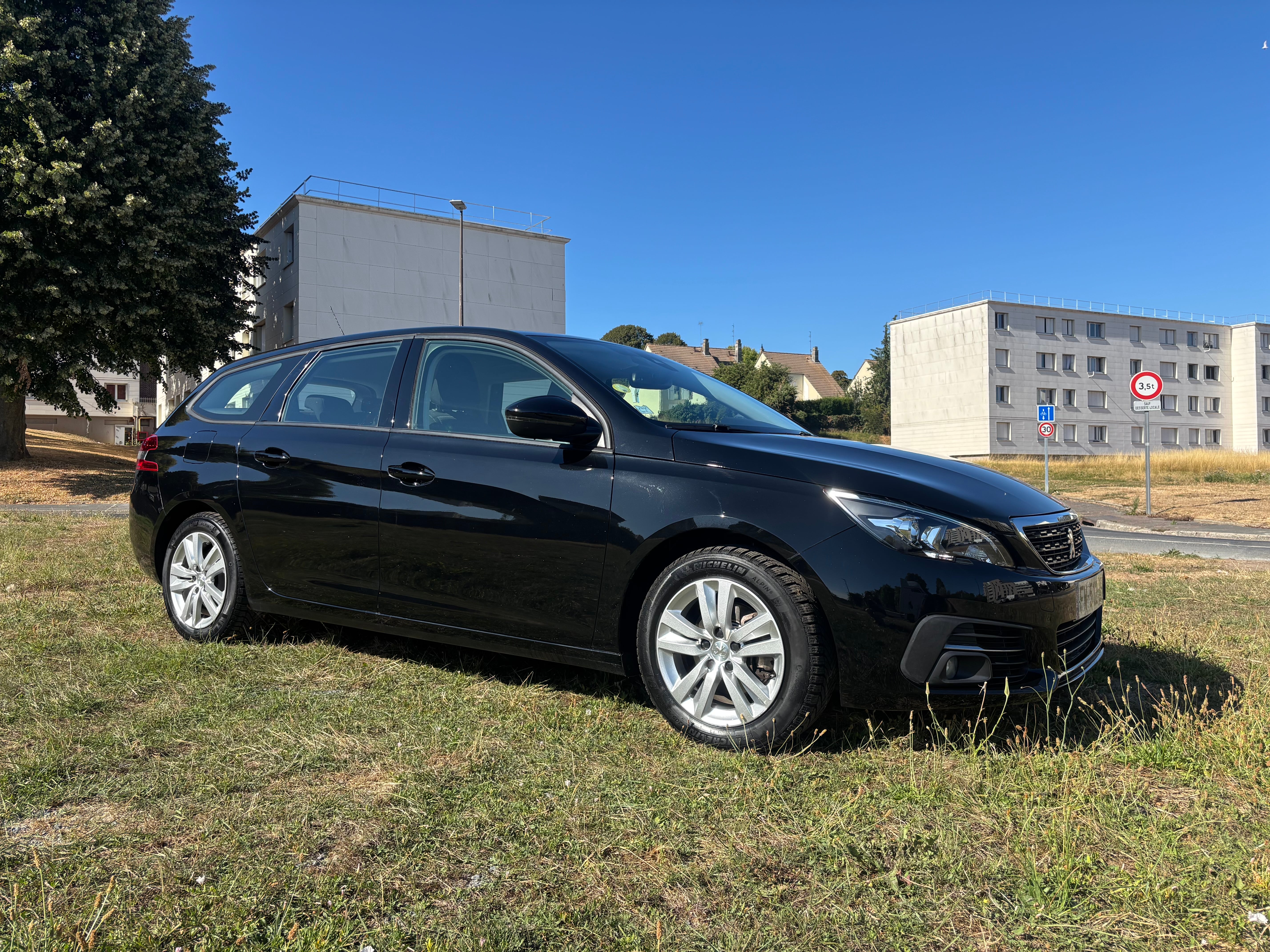 Peugeot 308 SW avec Port USB