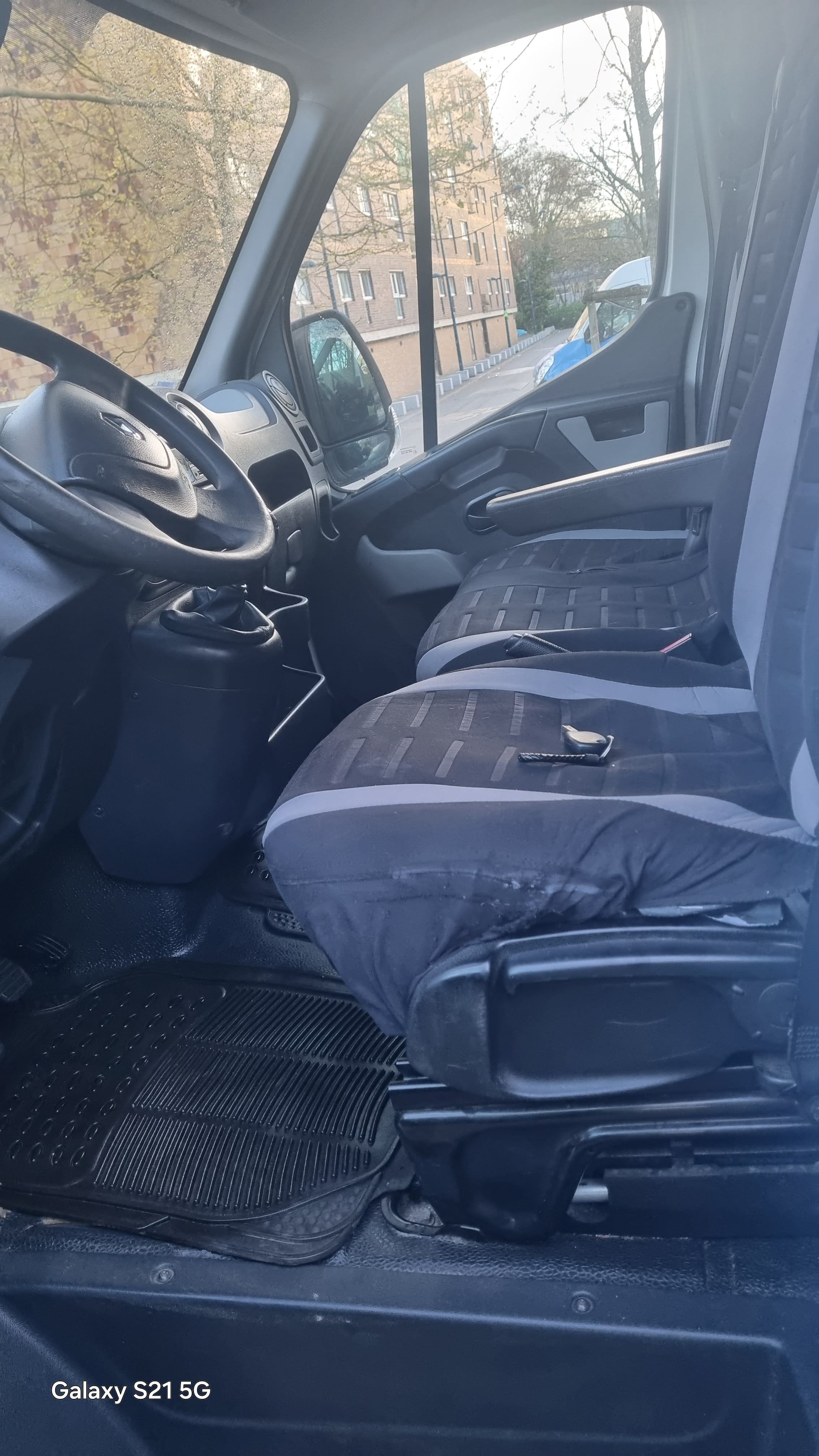 Renault Master 2.3
