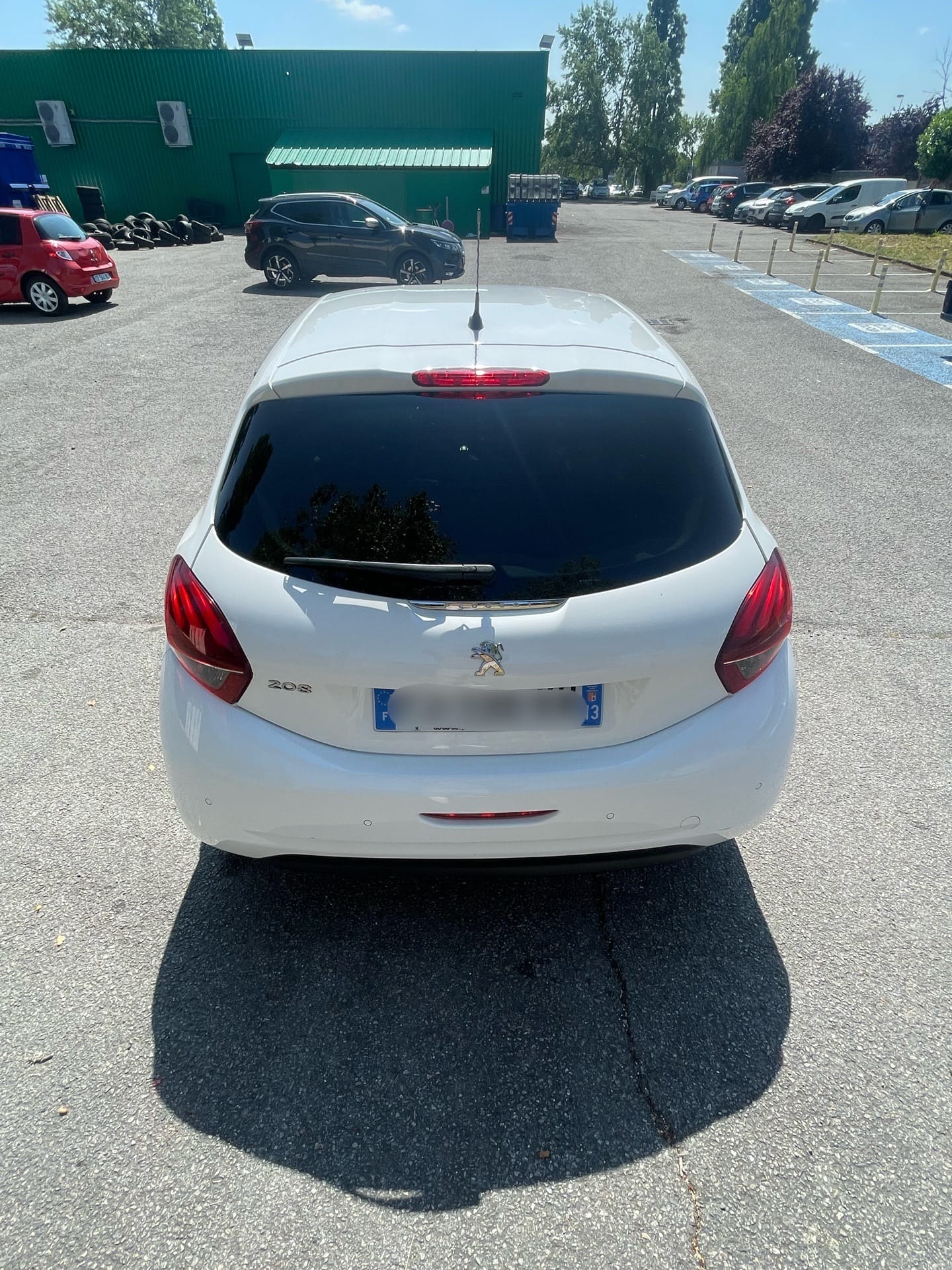 Peugeot 208 con GPS