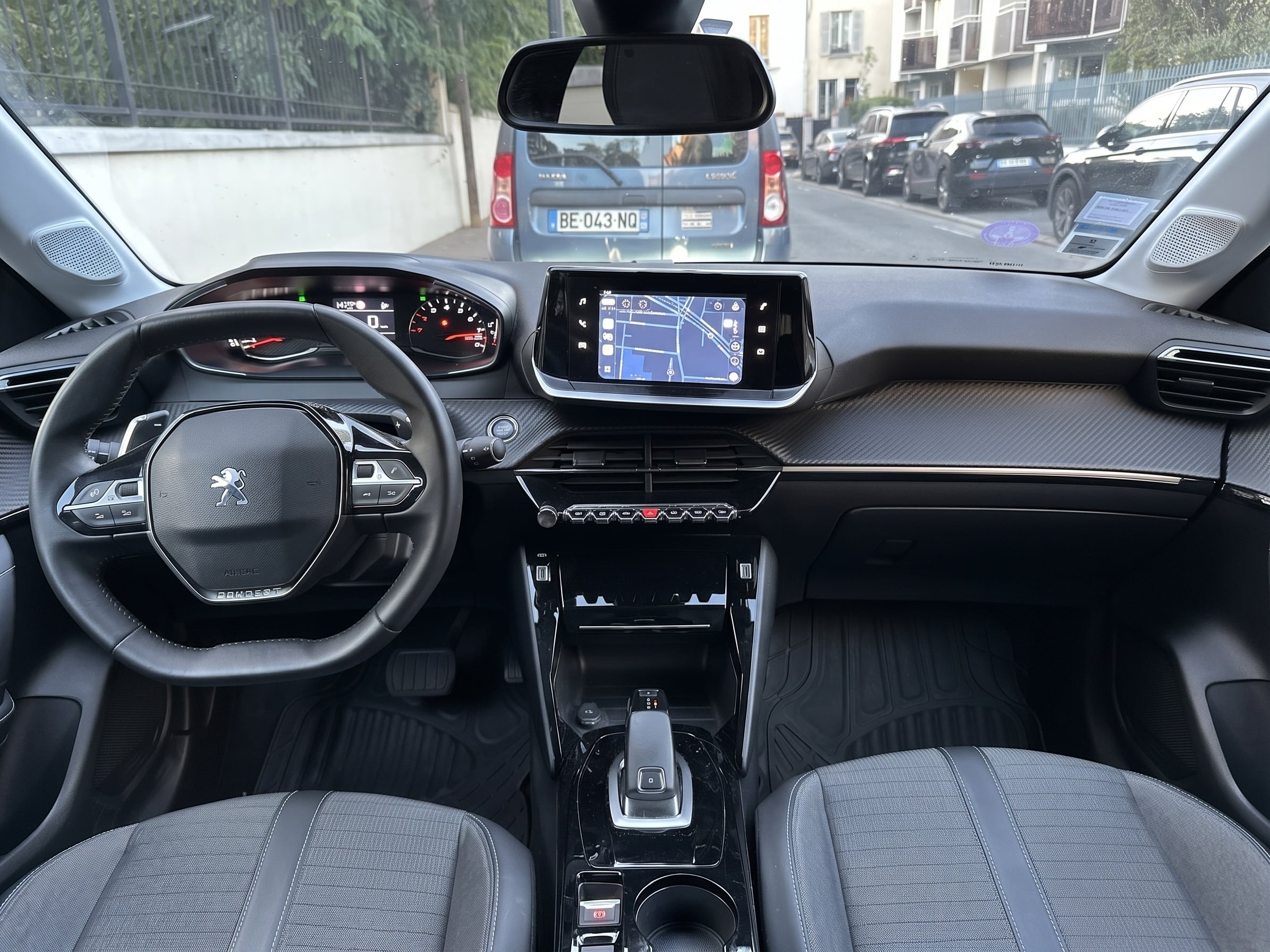 Peugeot 208 avec Régulateur de vitesse