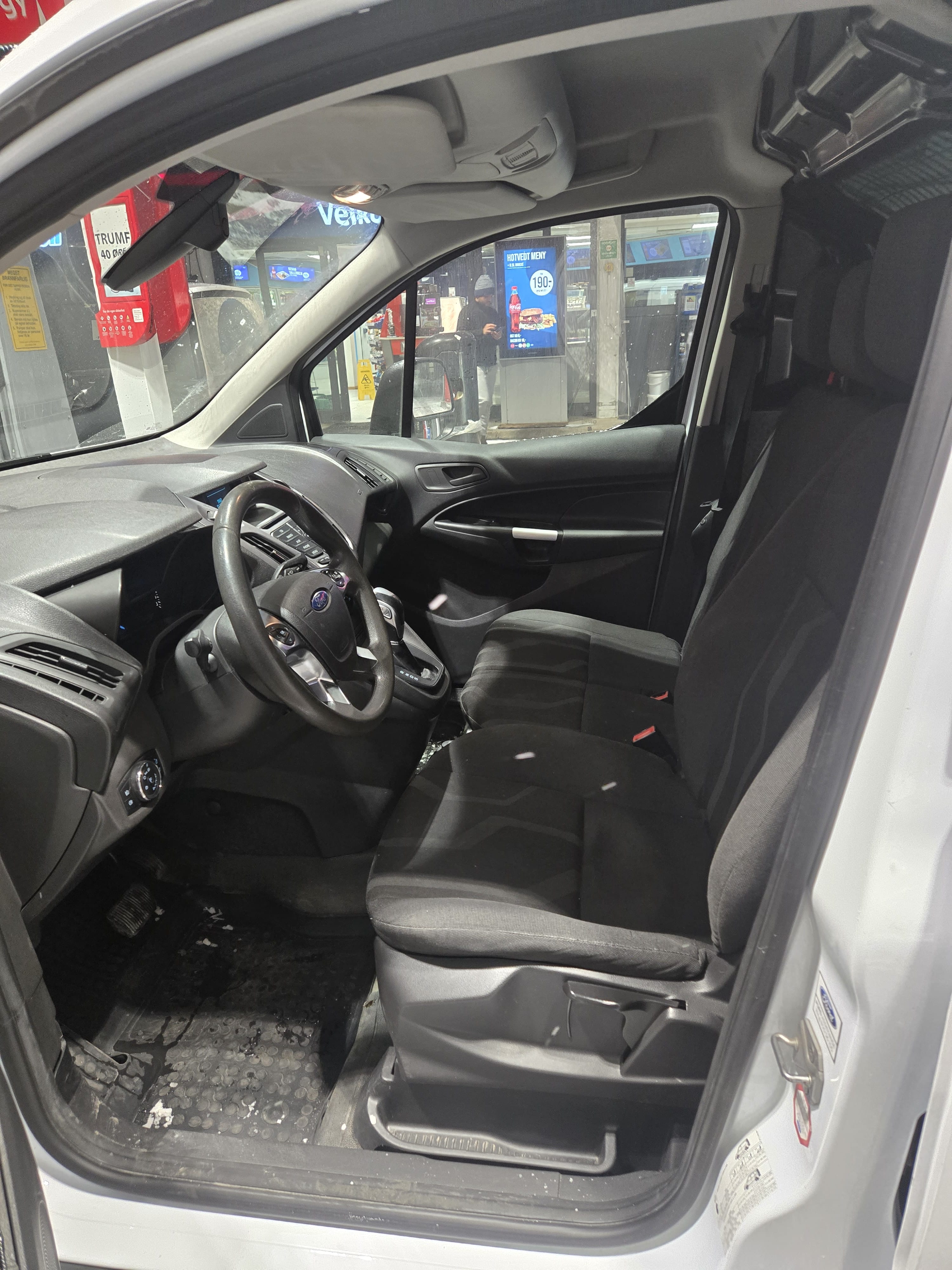 Ford Transit Connect med Vinterdekk