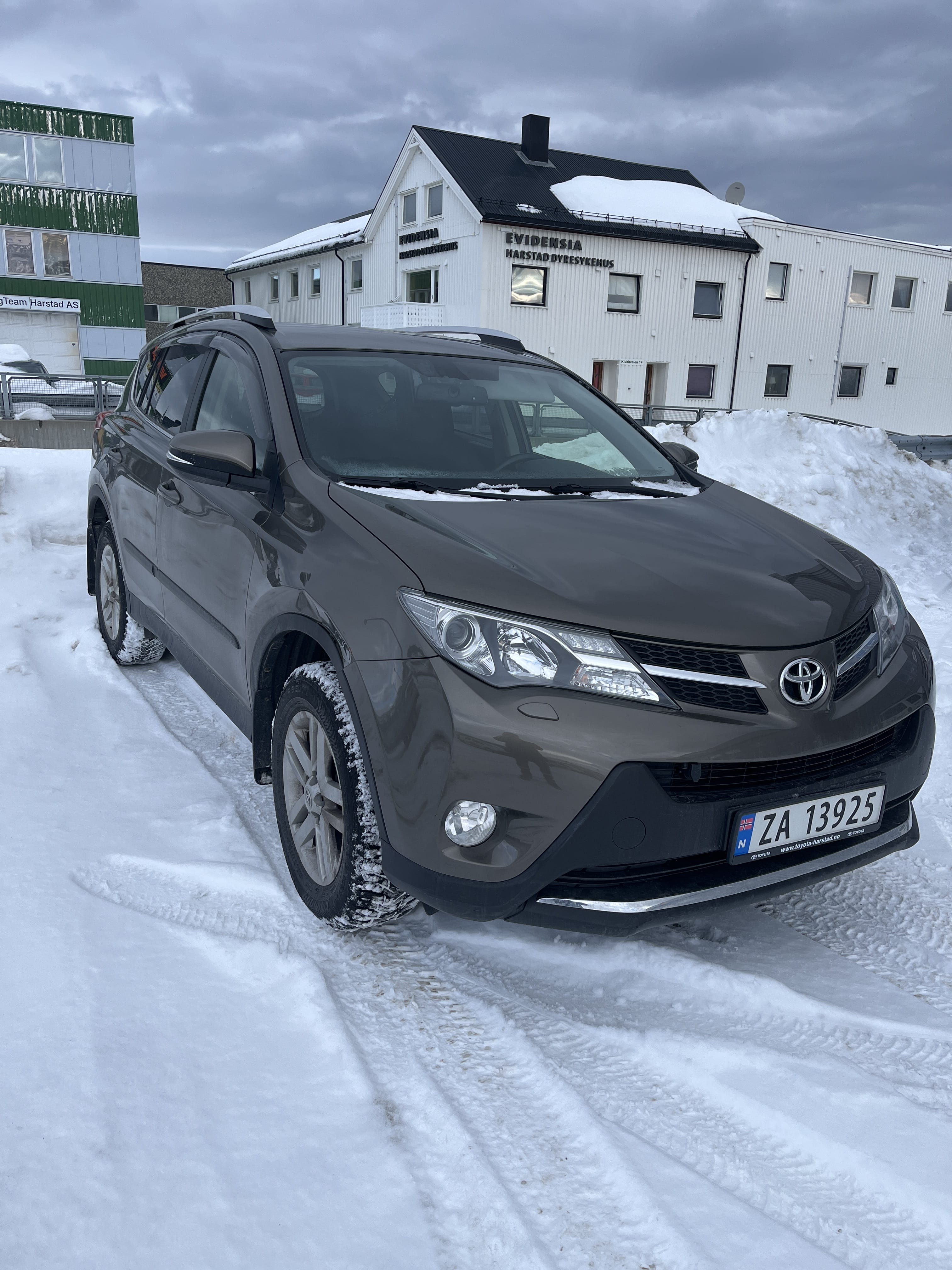 Toyota RAV4 med Aircondition