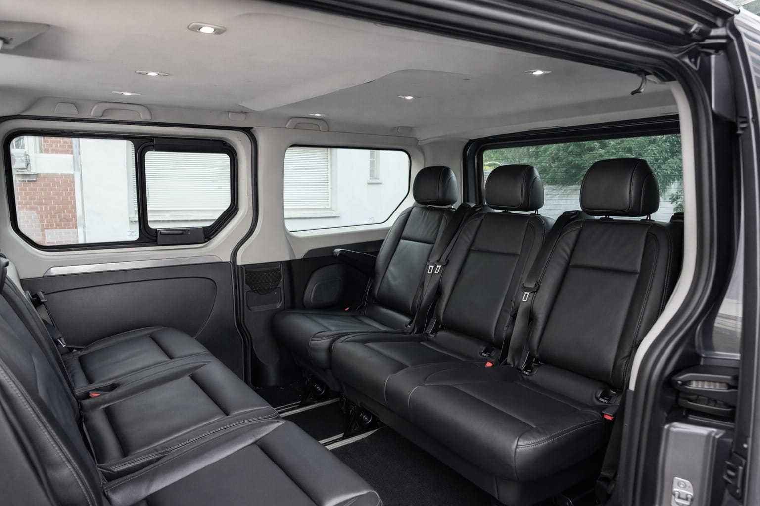 Opel Vivaro avec Régulateur de vitesse
