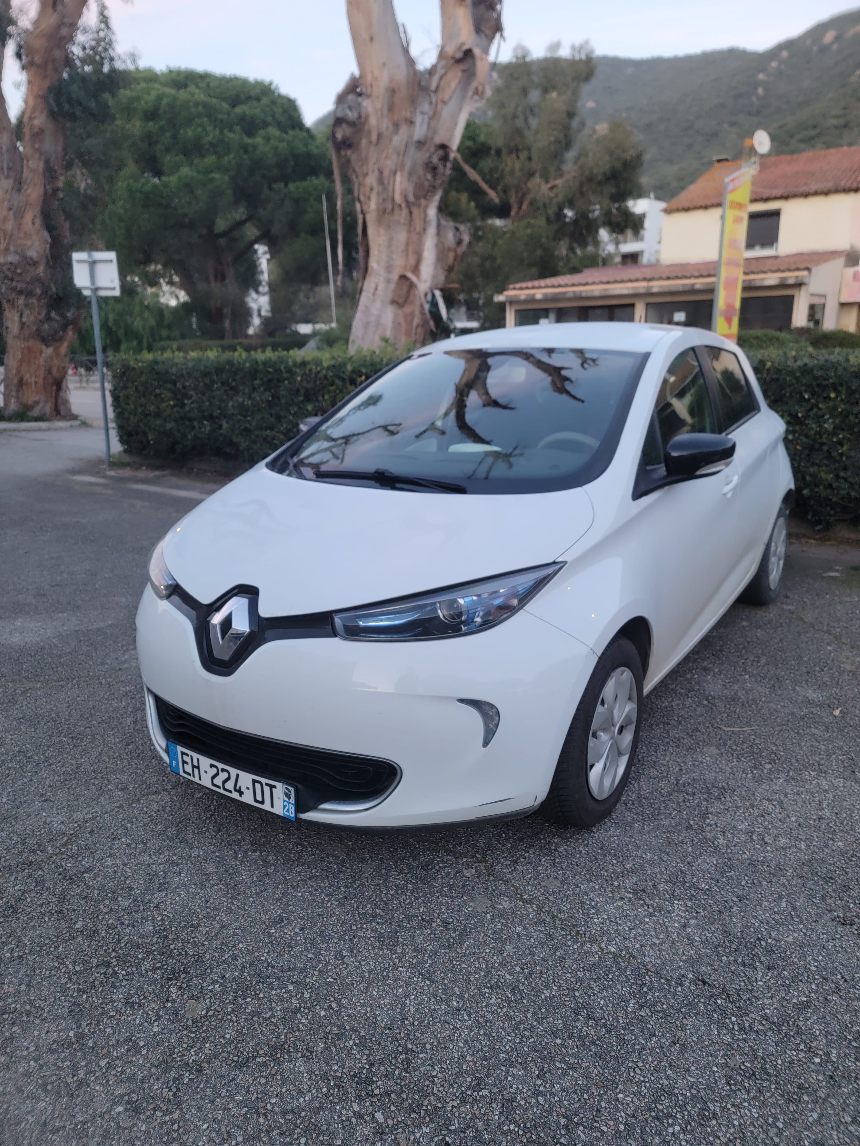 Renault ZOE, 2016, Électrique, automatique