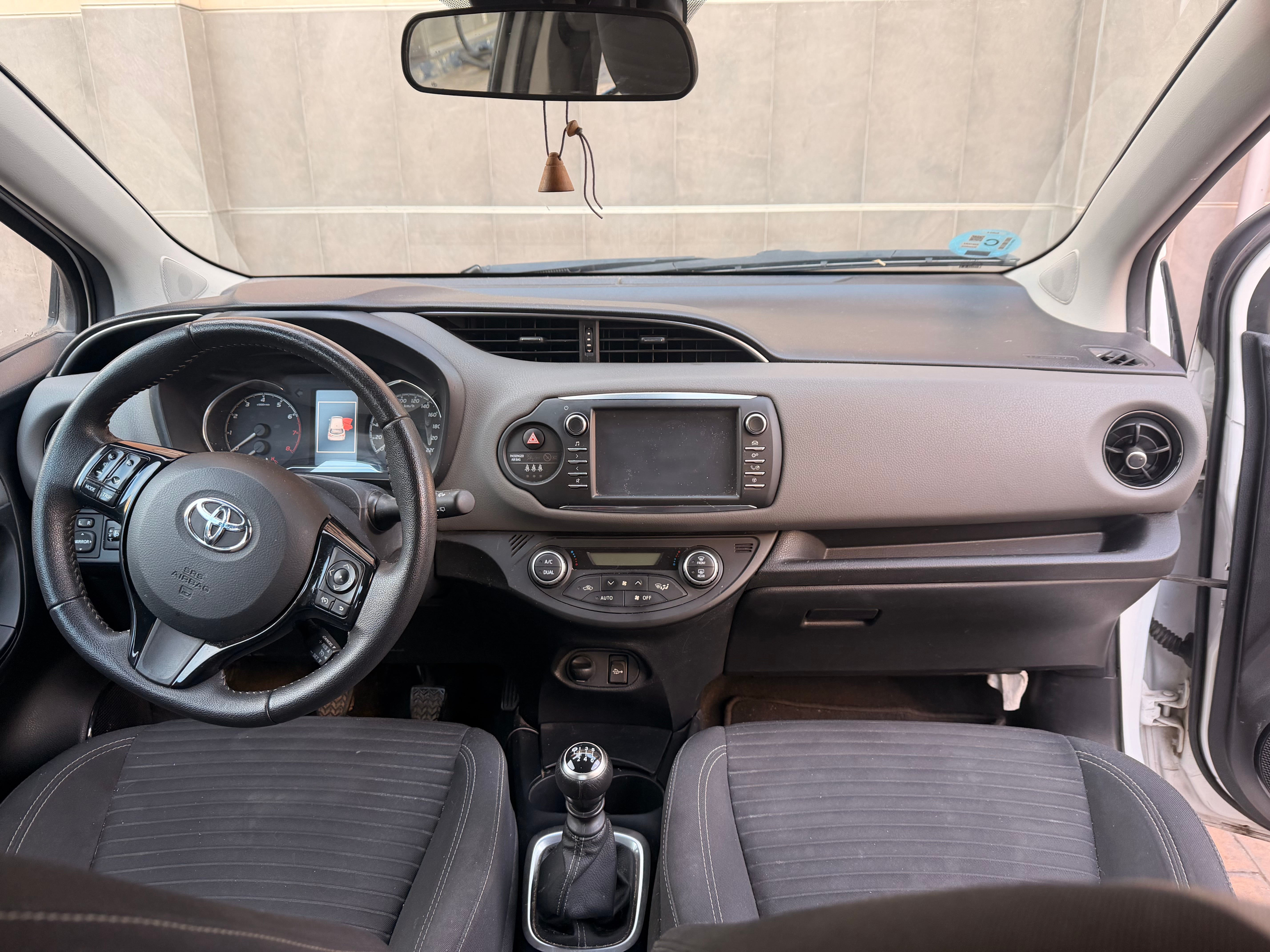 Toyota Yaris con Cámara de marcha atrás