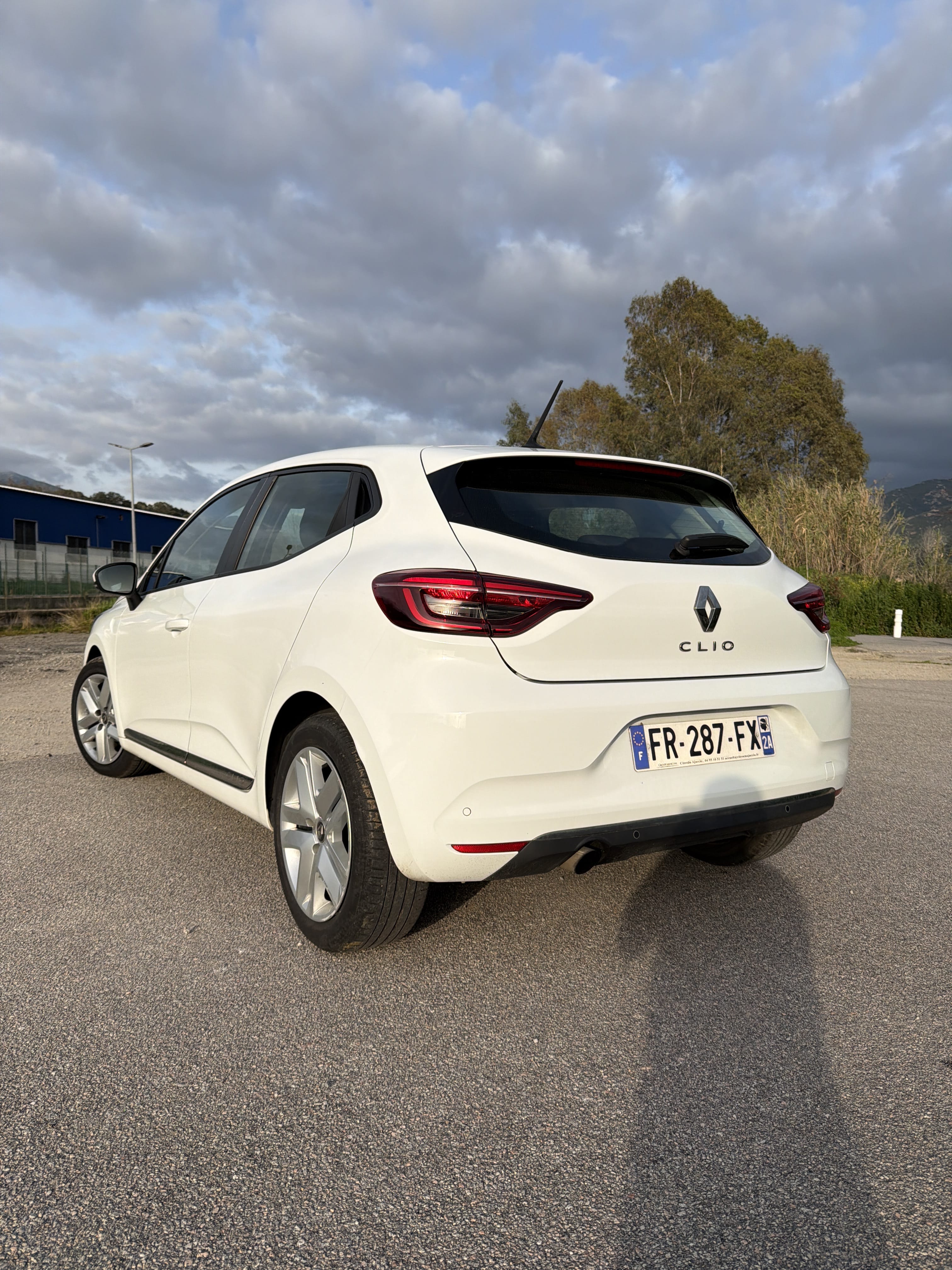 Renault Clio 5 with GPS