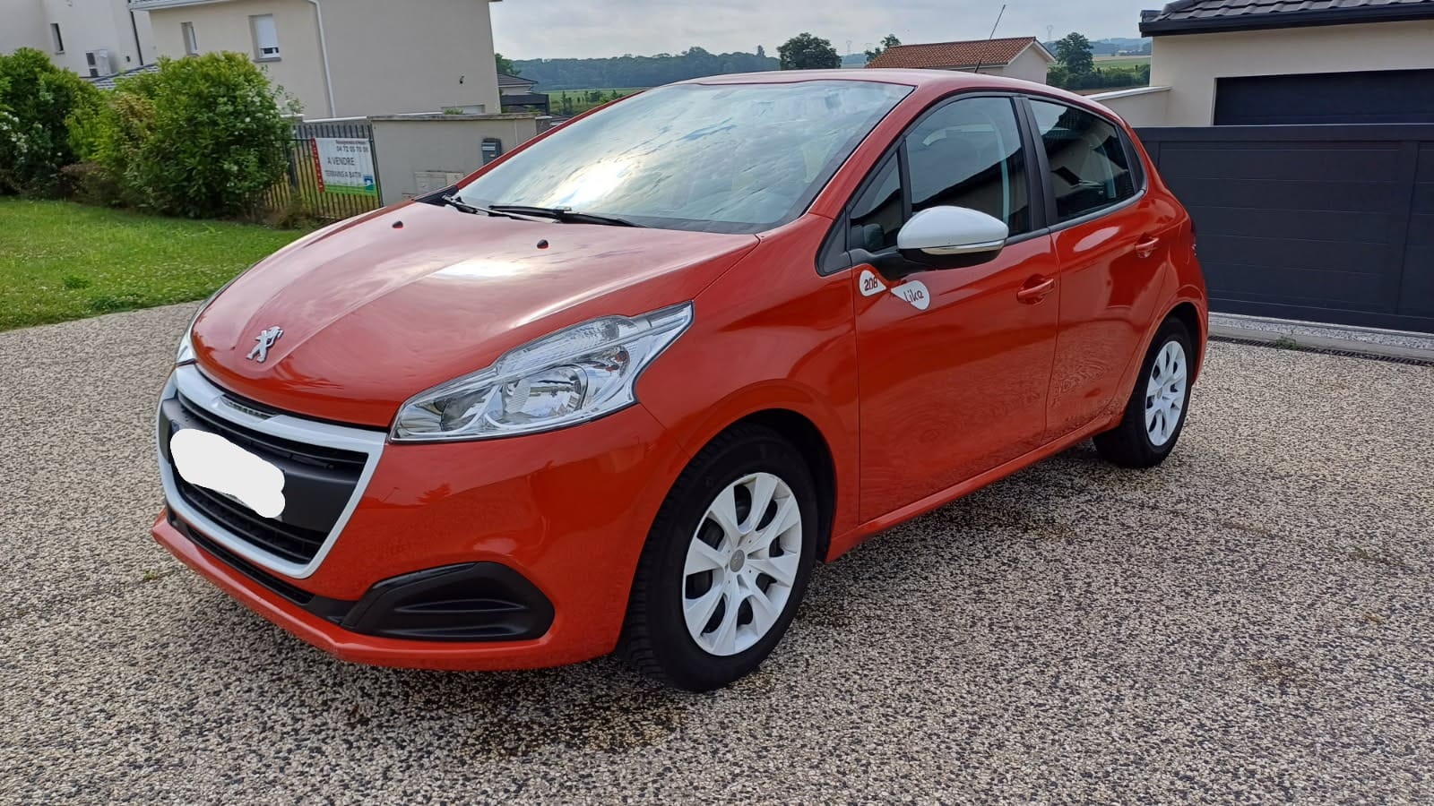 Peugeot 208, 2016, Essence 98