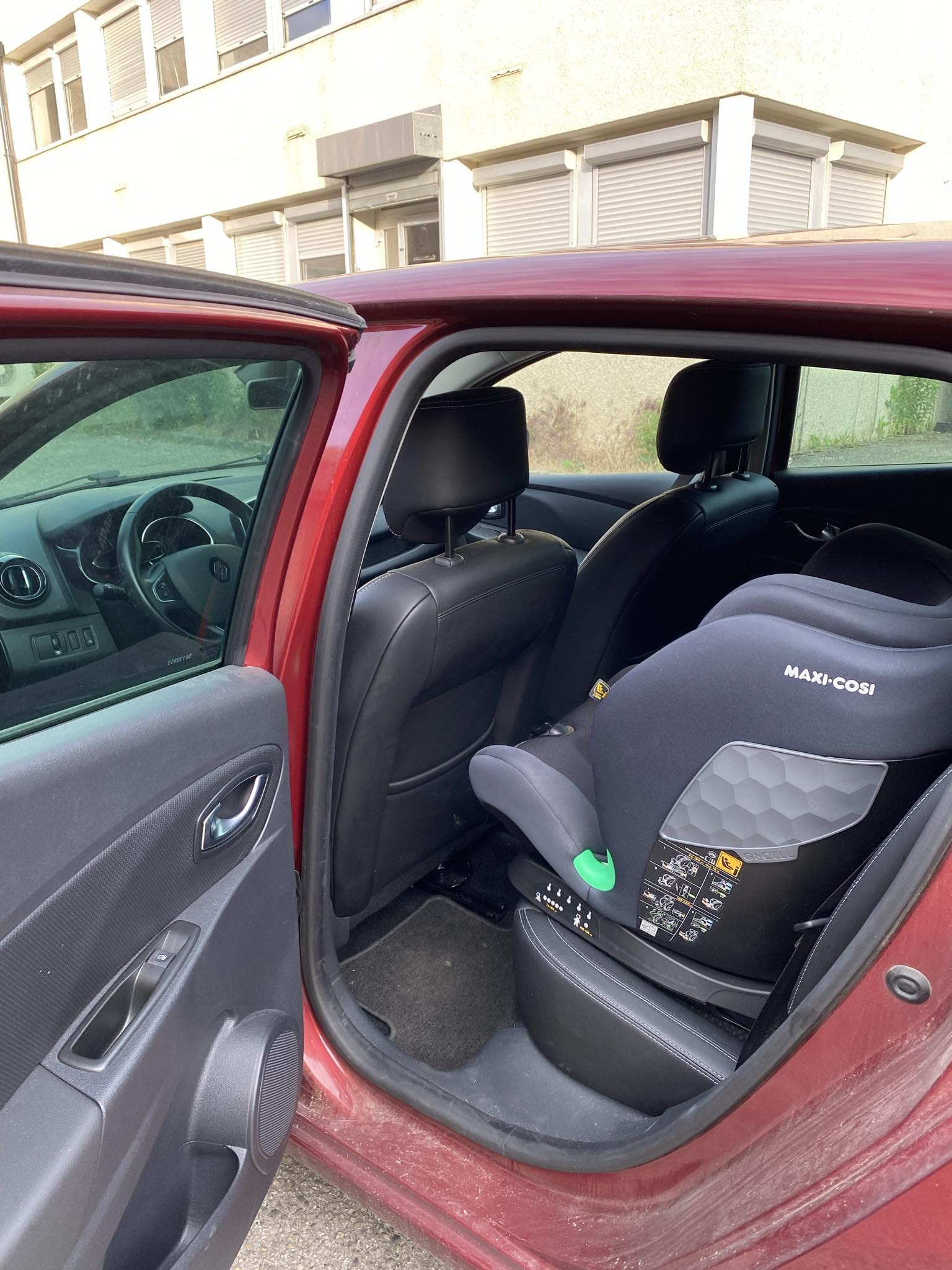 Renault Clio Intense 125 ch avec Siège bébé