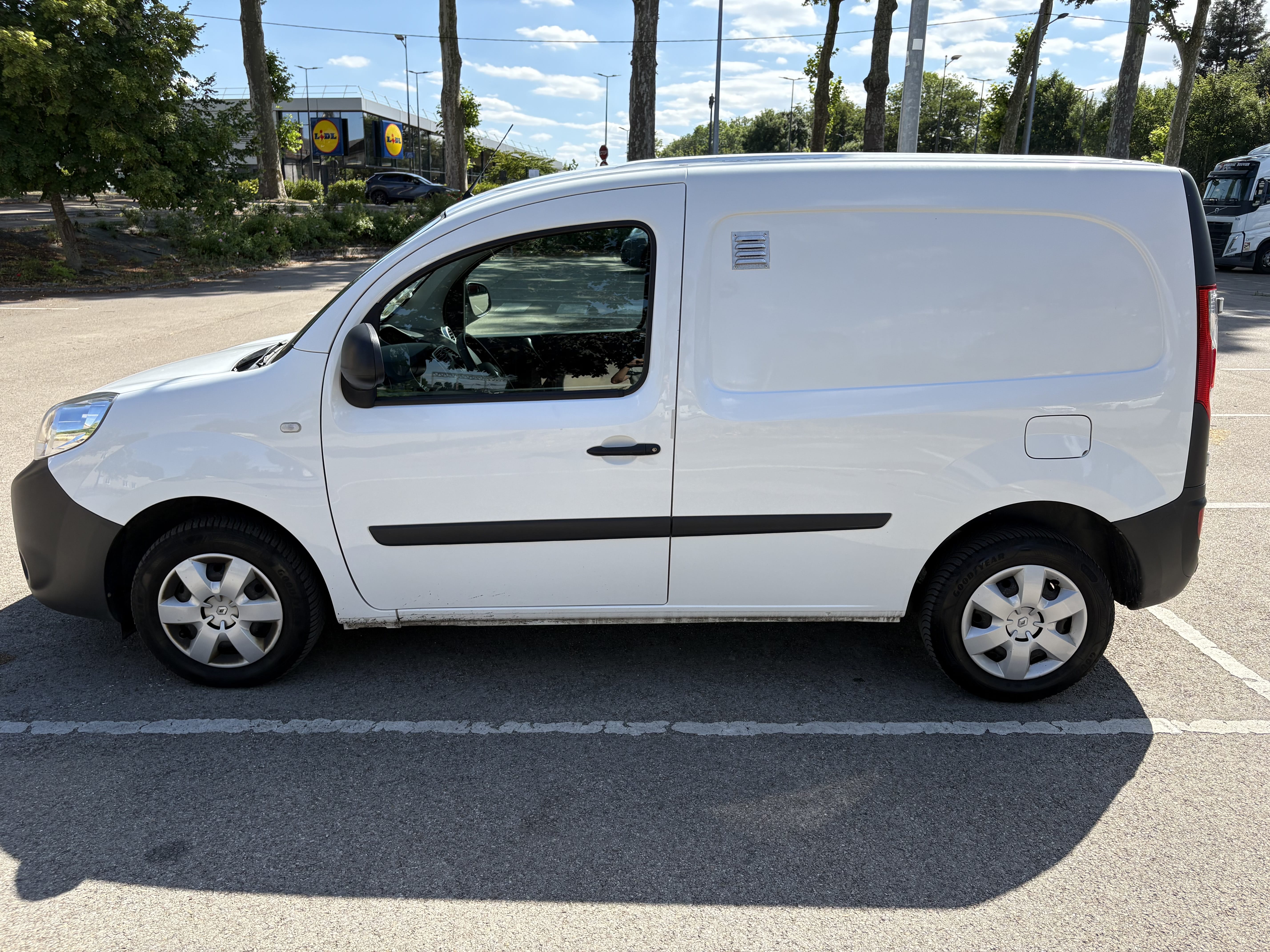 Renault Kangoo Express avec GPS