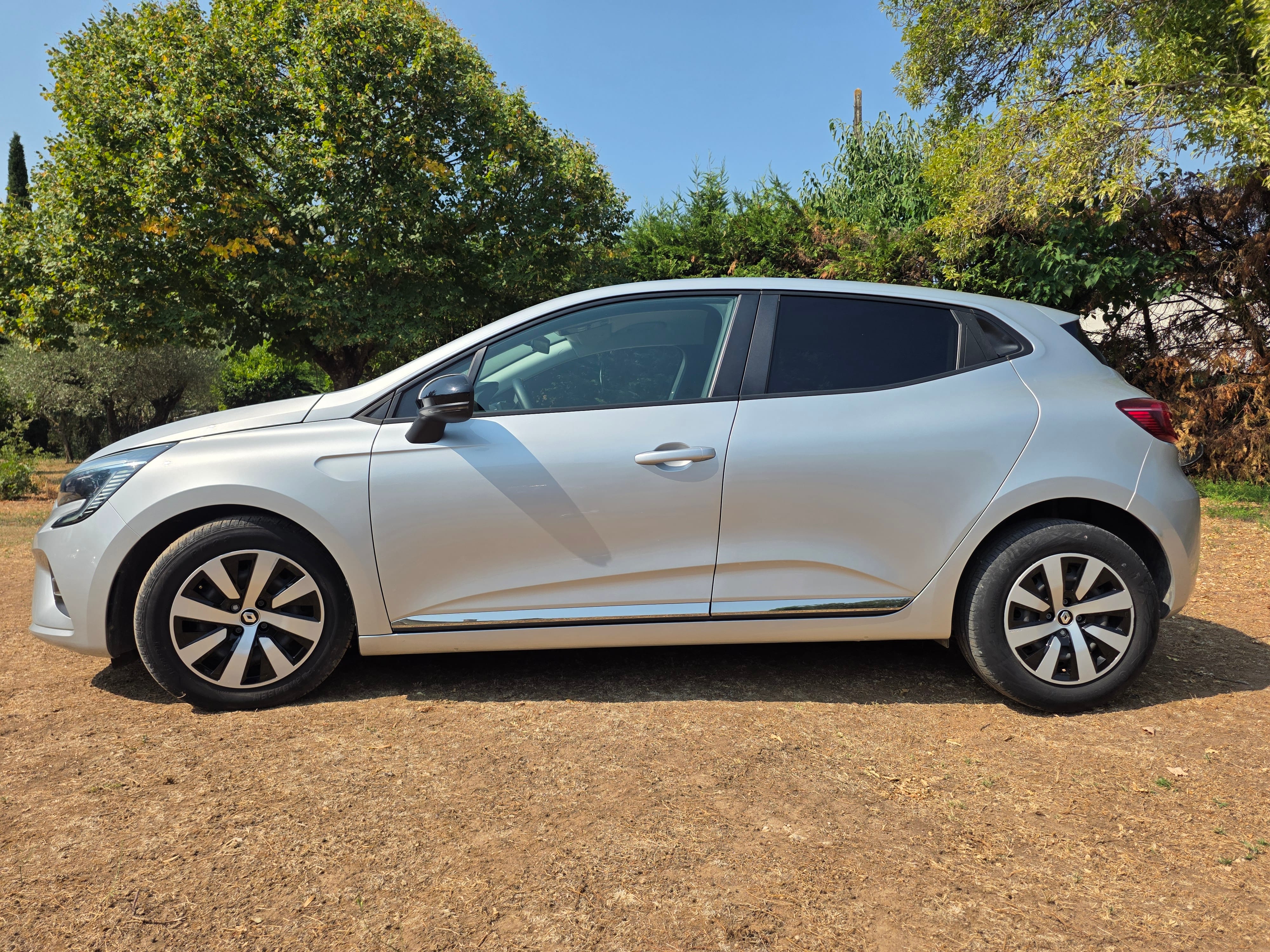 Renault Clio avec Climatisation