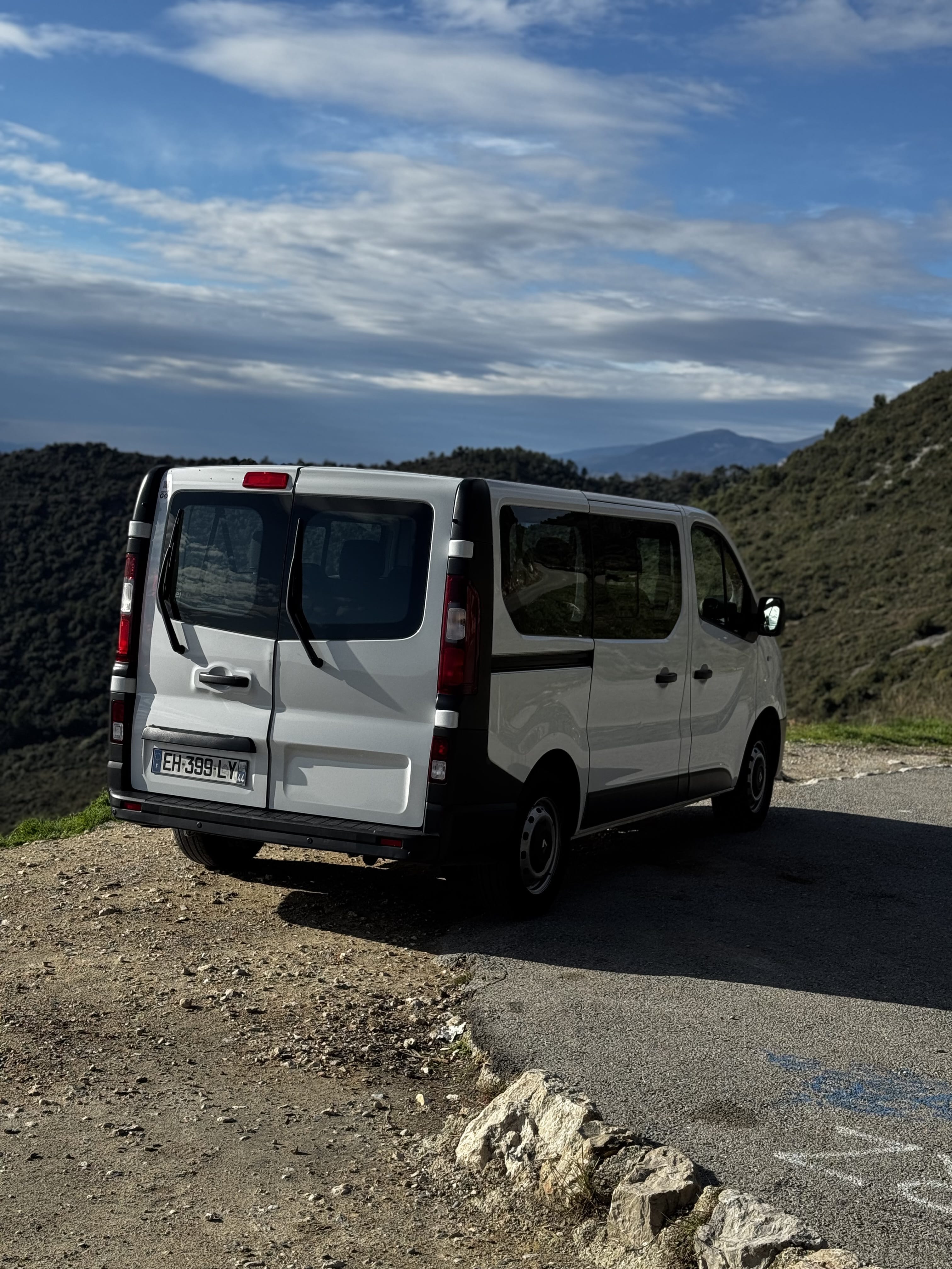 Renault Trafic Passenger mit Klimaanlage