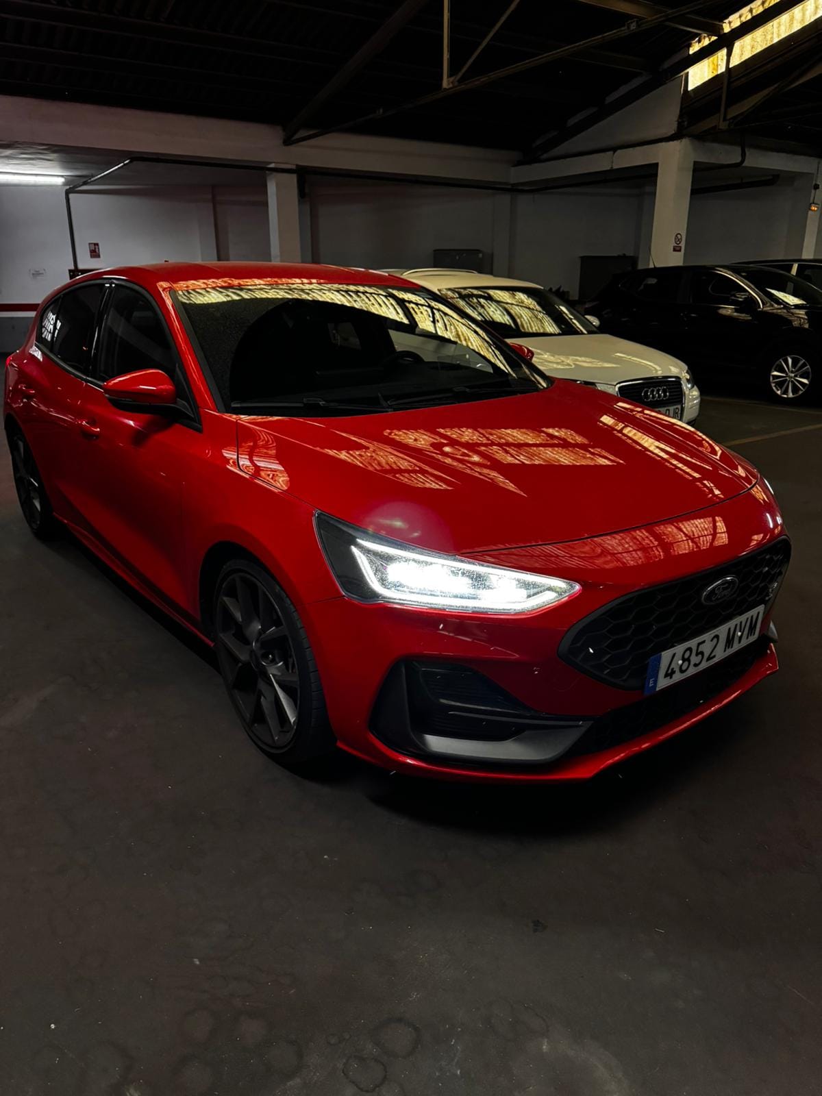 Ford Focus ST avec GPS