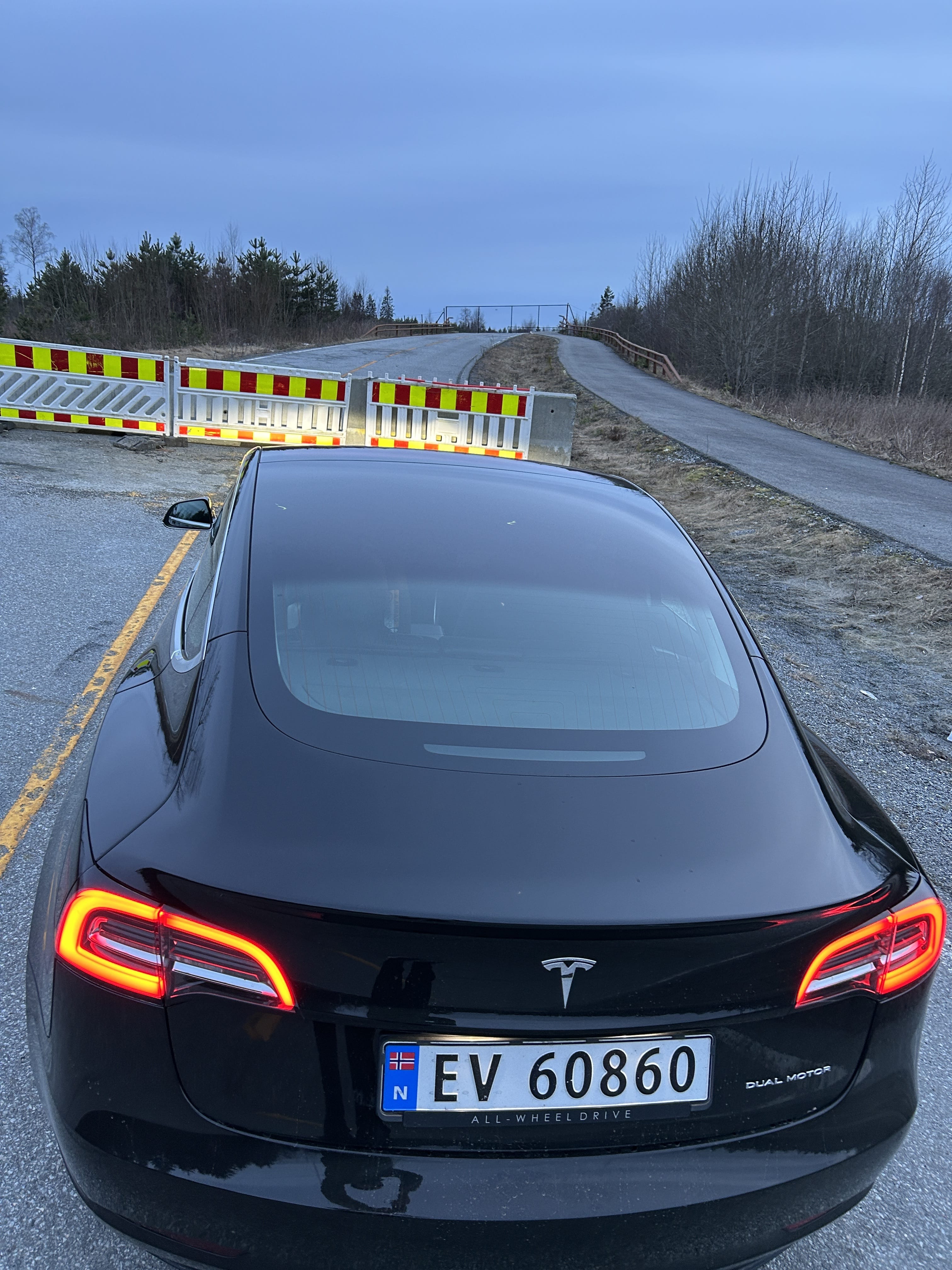 Tesla Model 3 Long Range med GPS