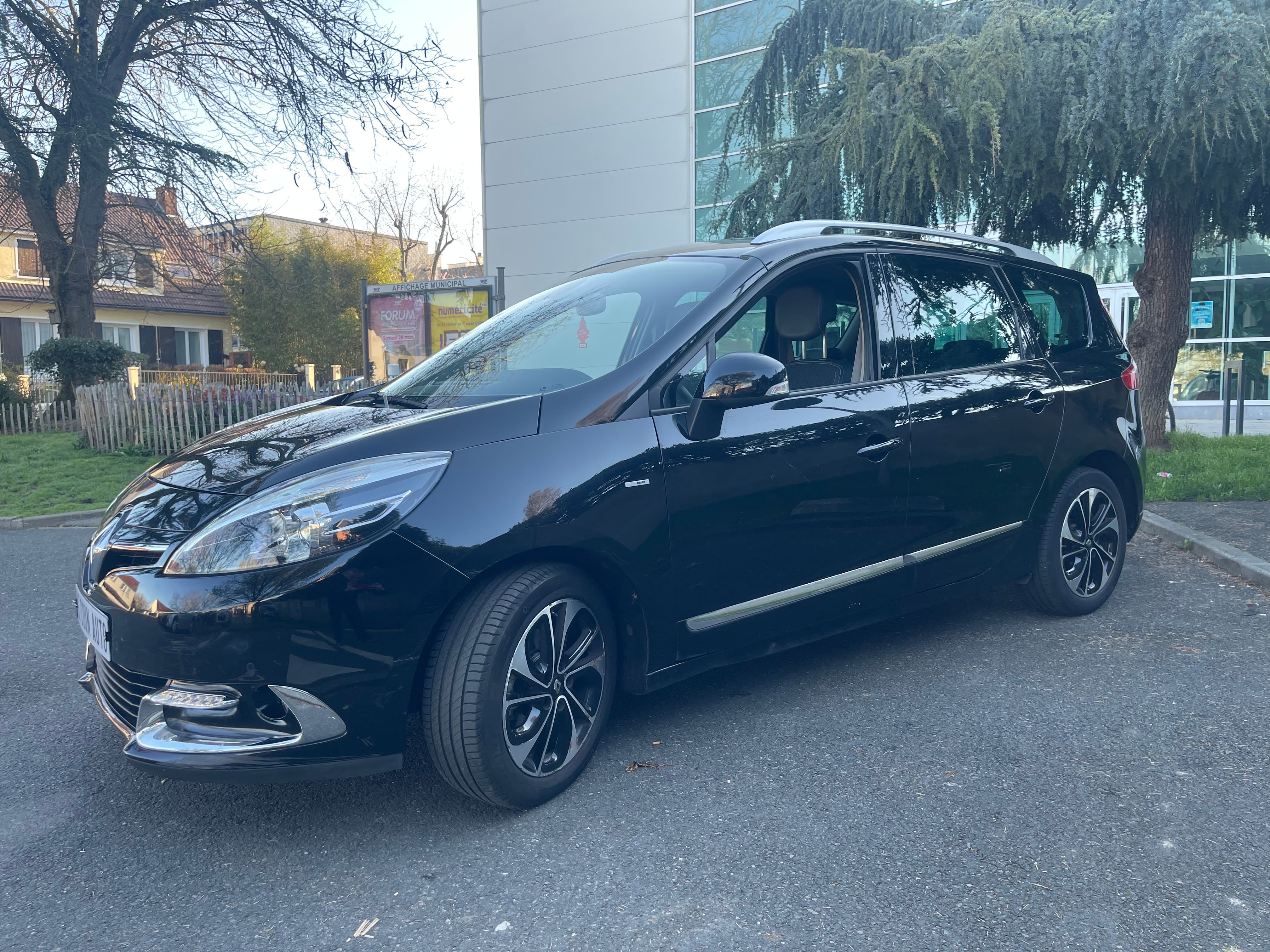 Renault Mégane Scenic avec Climatisation