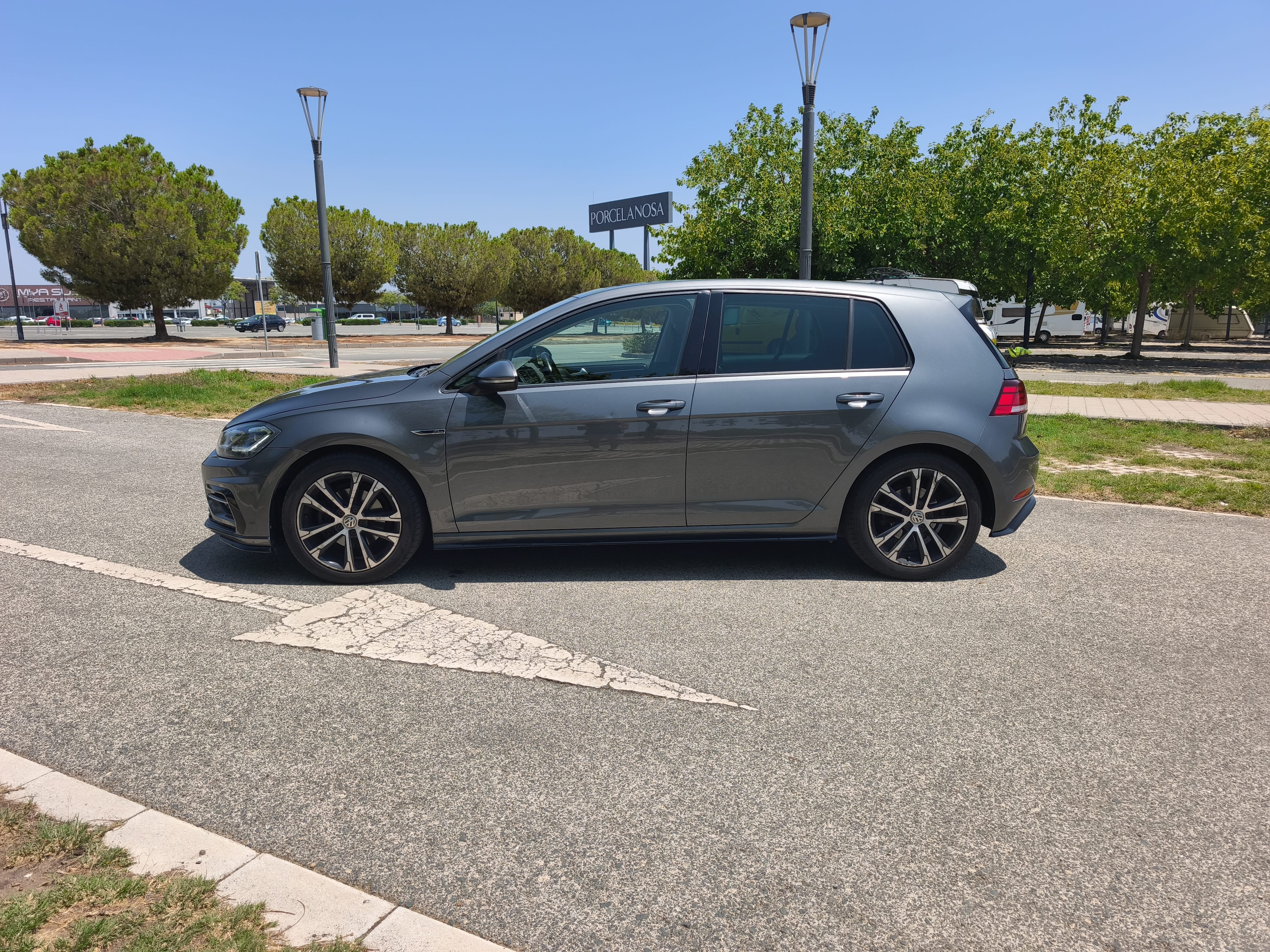 Volkswagen Golf 2.0 TDI 150CV con Aire acondicionado