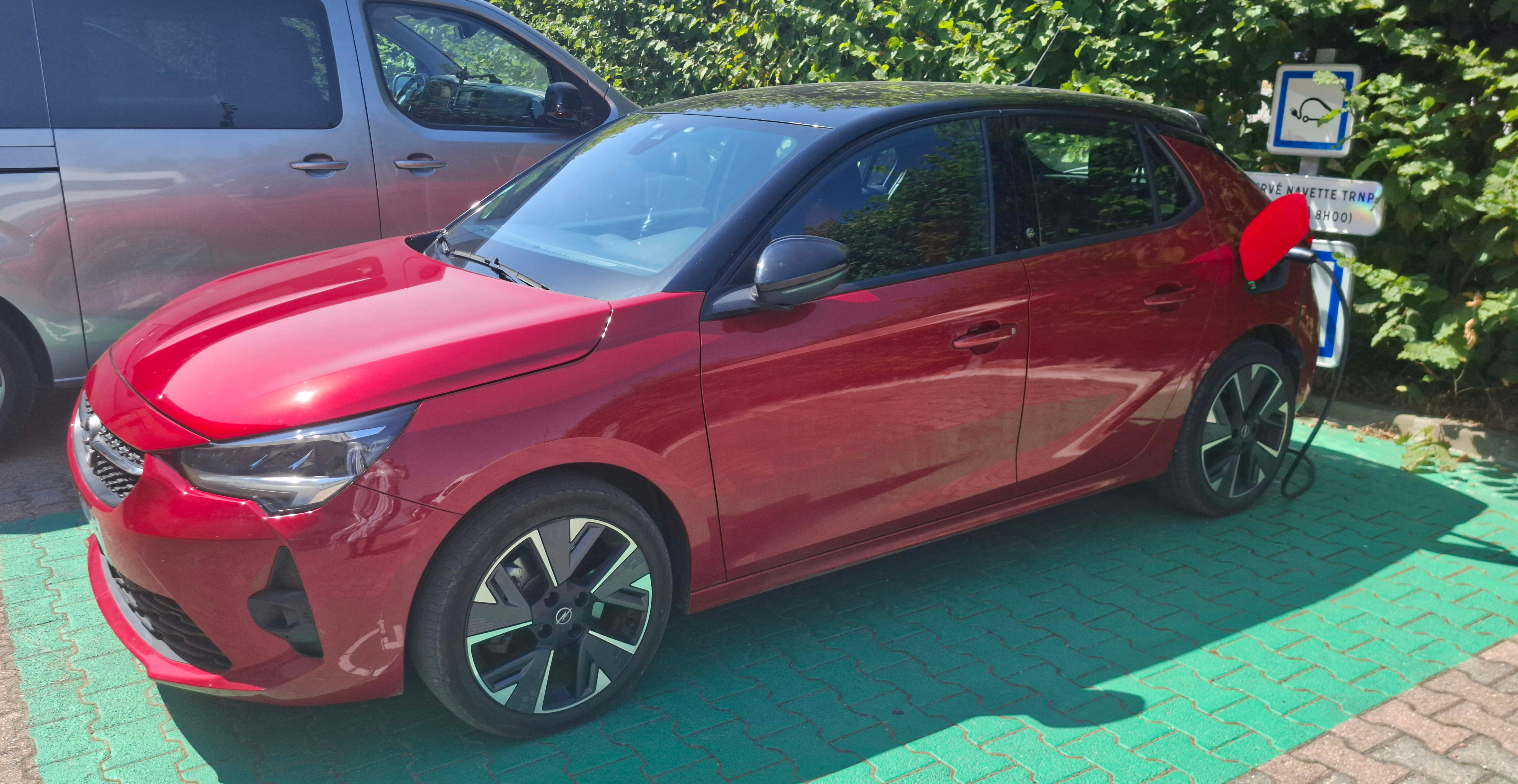 Opel Corsa-E, 2021, Électrique, automatique