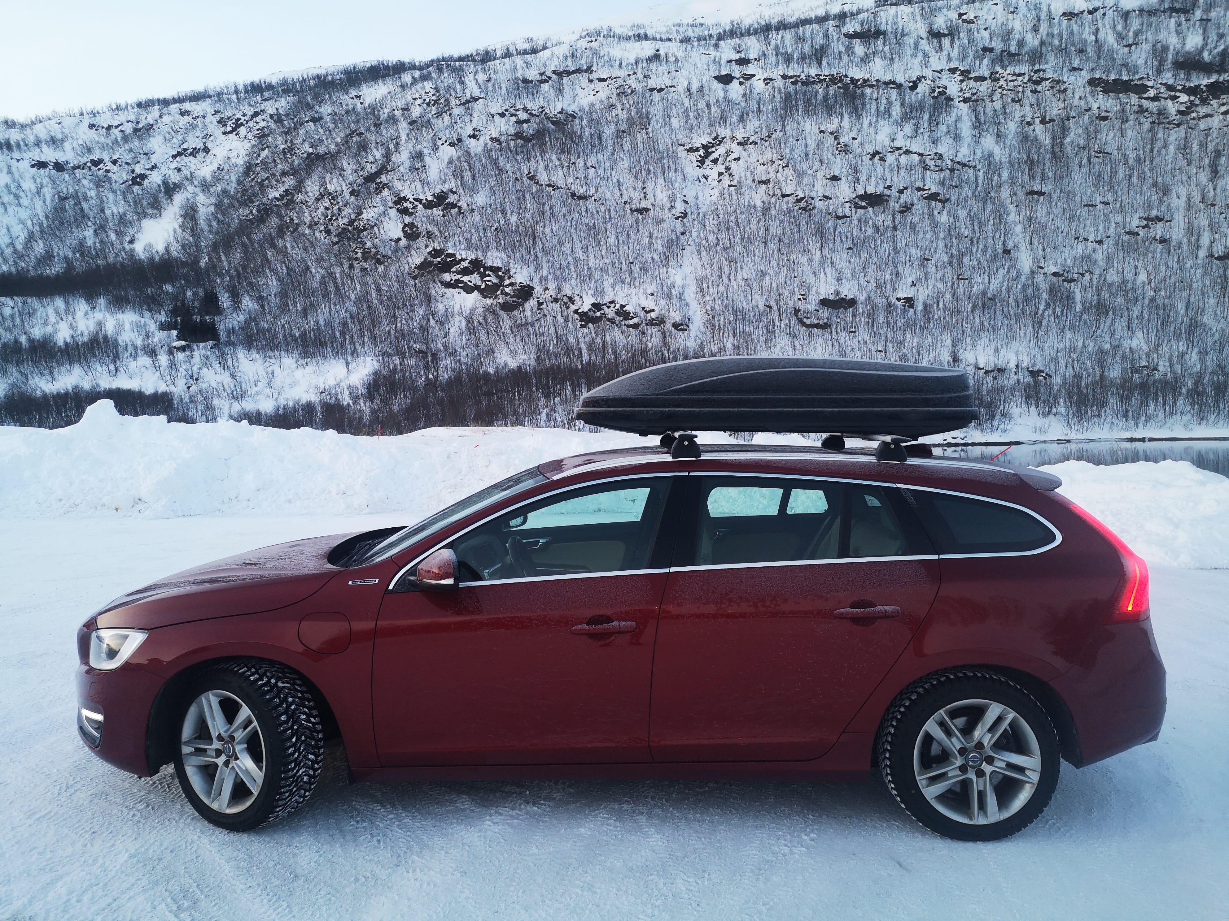 Volvo V60 Plug-in Hybrid avec Climatisation