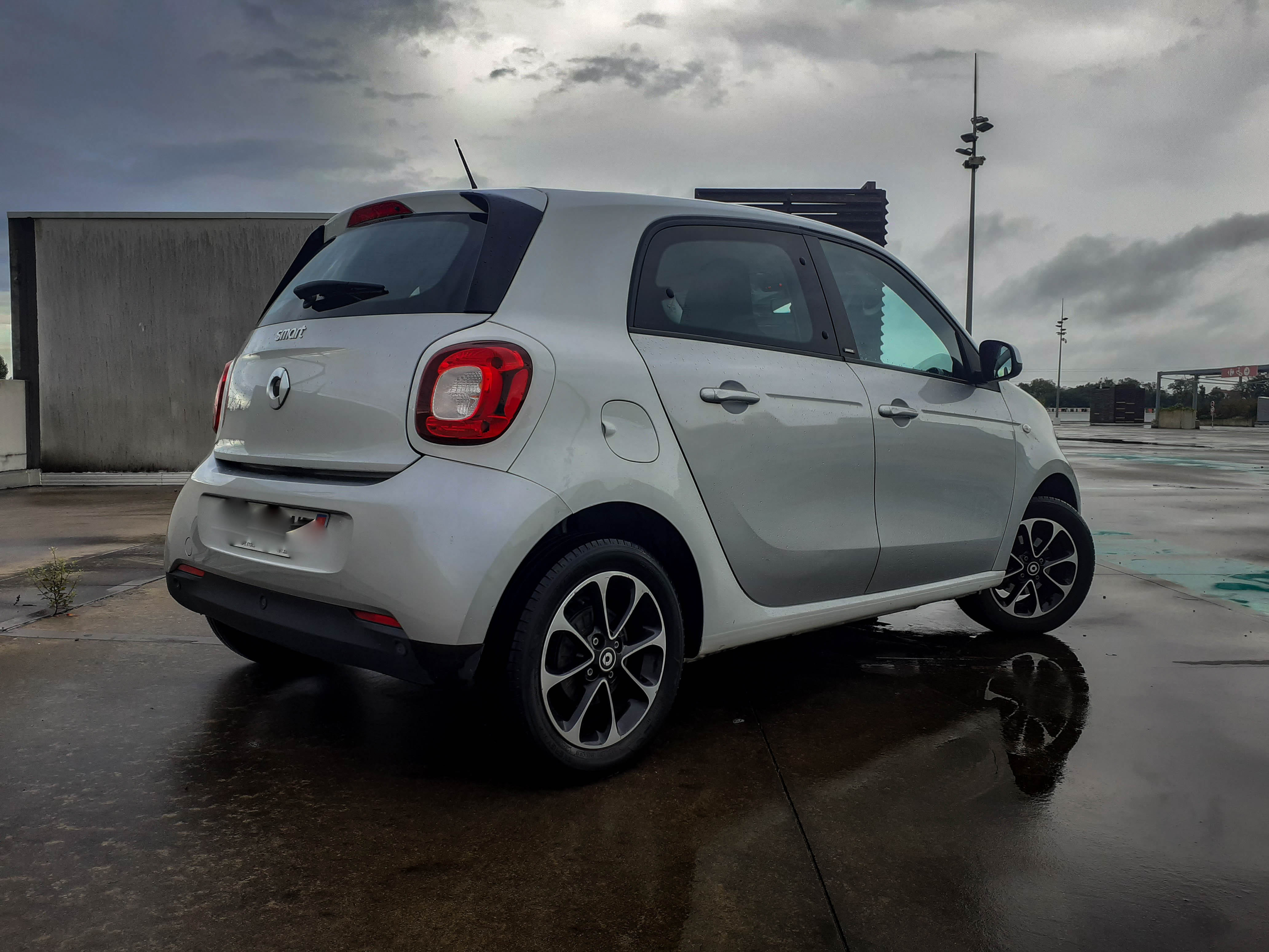 Smart Forfour avec GPS