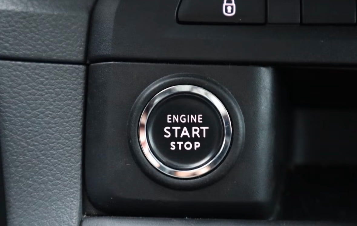 Opel Vivaro mit Bluetooth-Audio