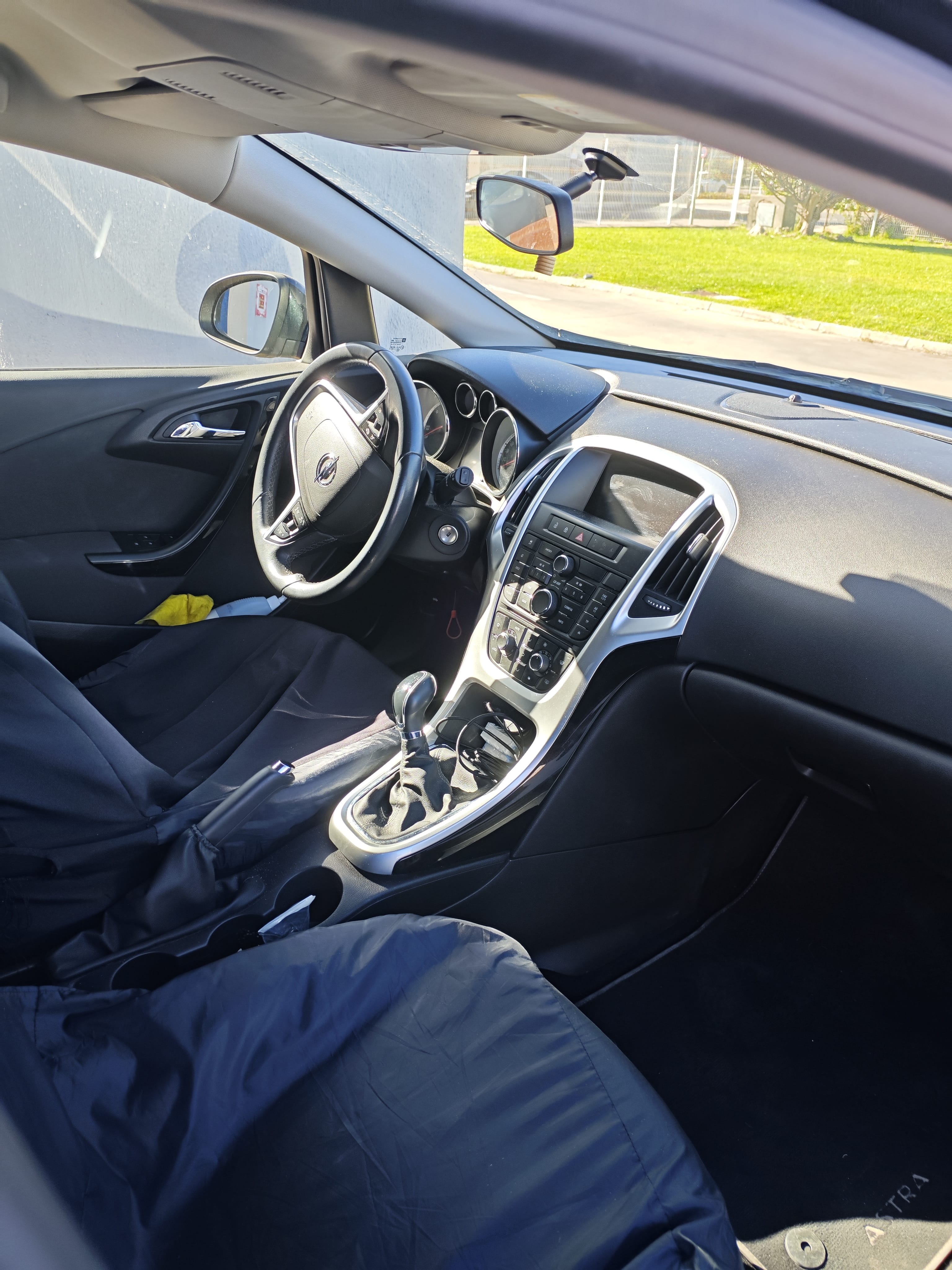 Opel Astra con Silla infantil