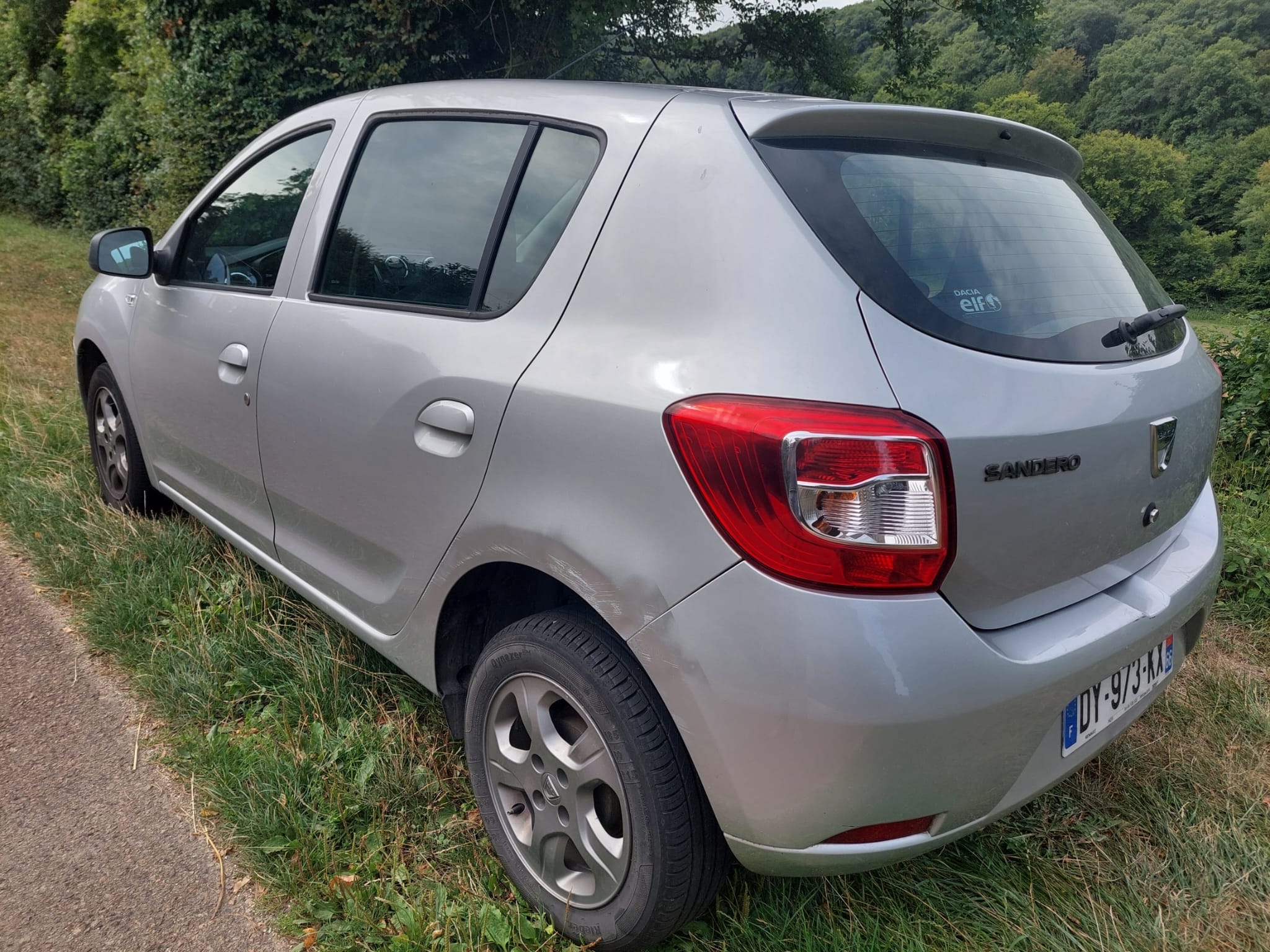 Dacia Sandero  Libre service 24/7 !! avec Régulateur de vitesse