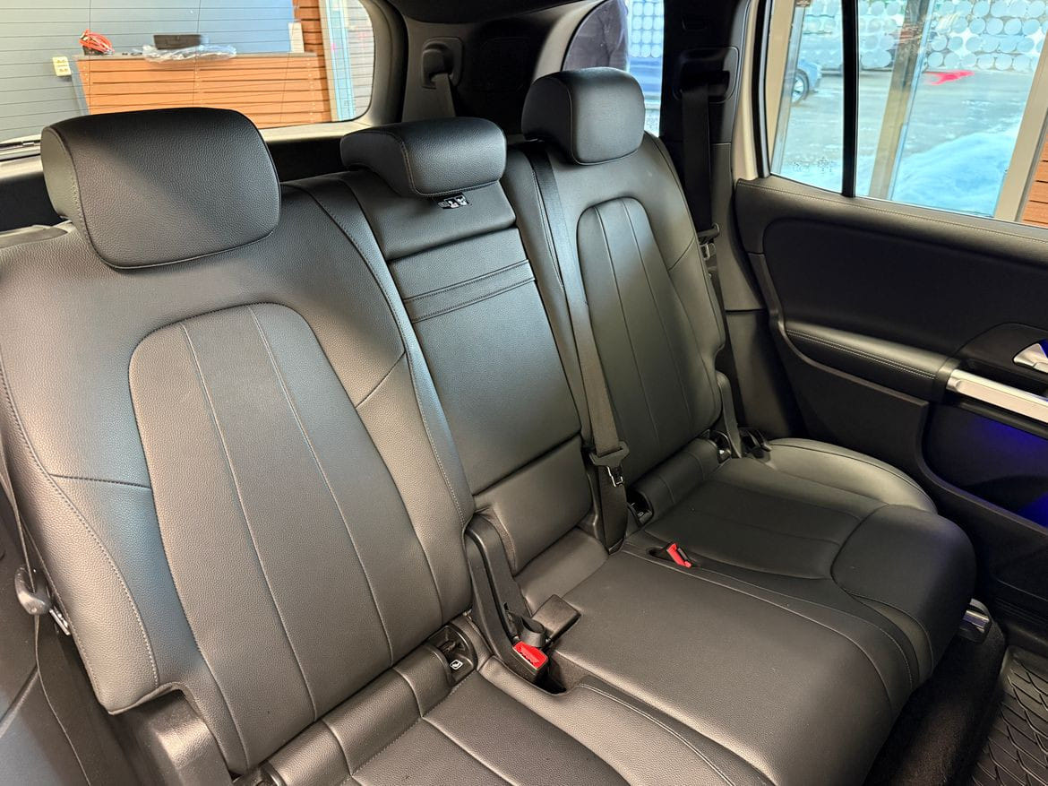 Mercedes-Benz EQB med Apple CarPlay