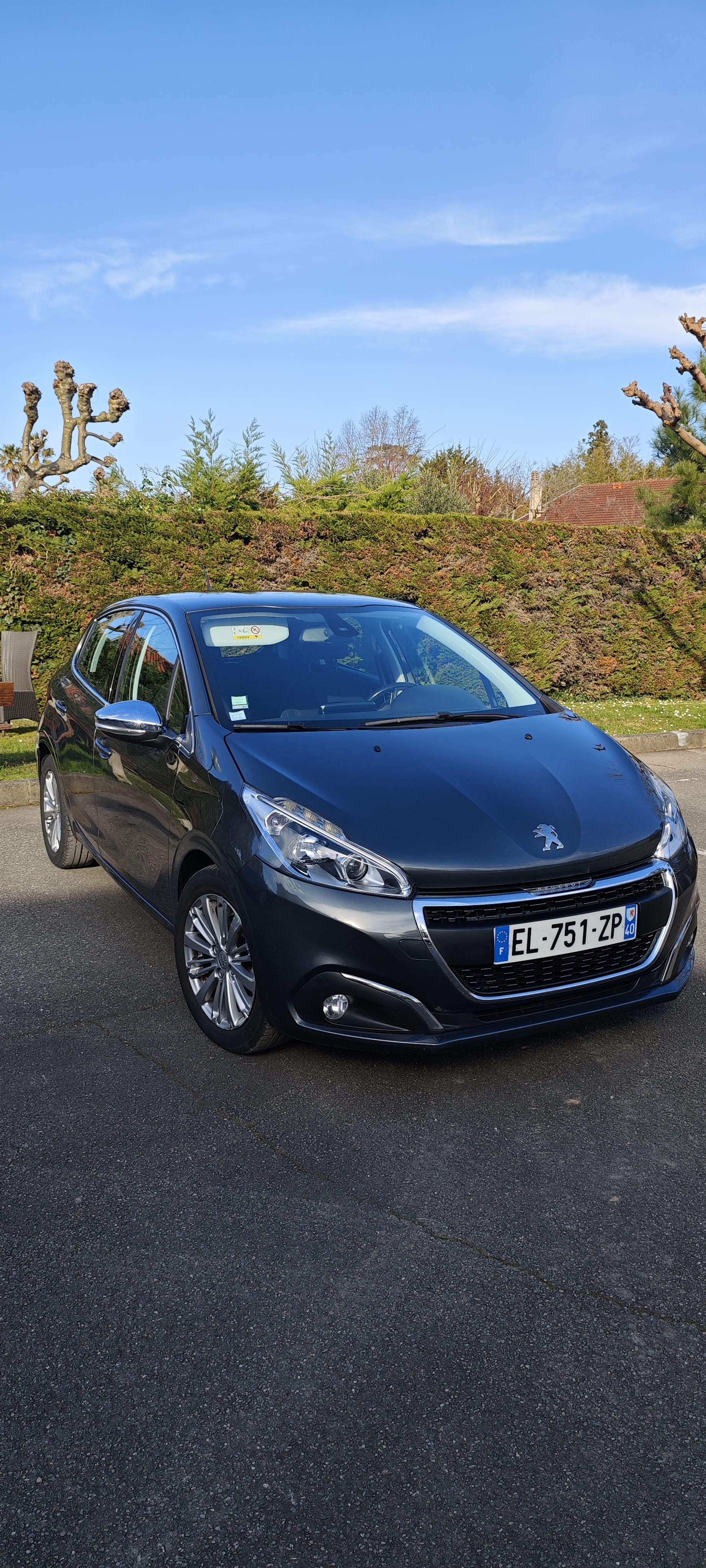 Peugeot 208, 2017, Essence 95