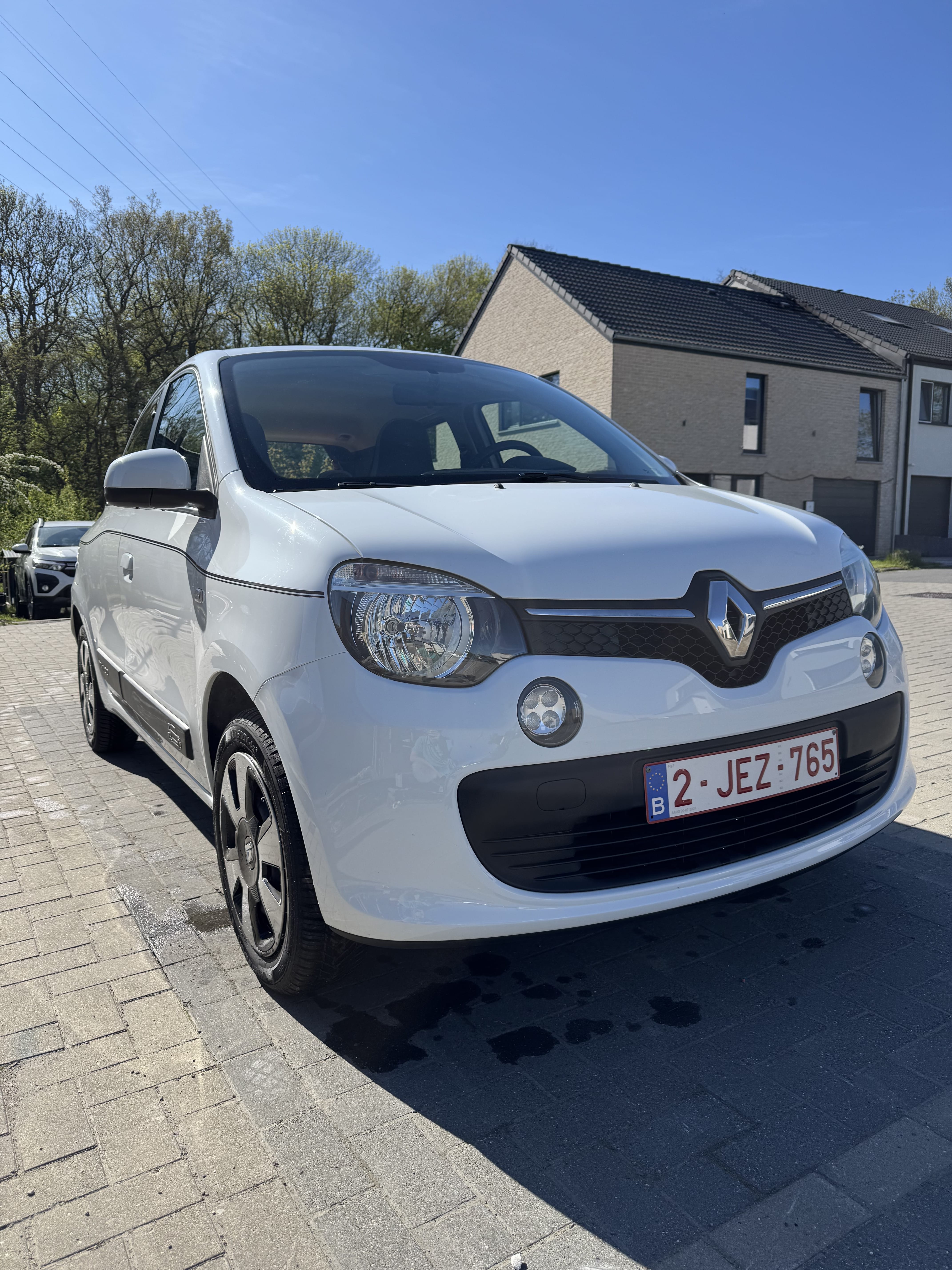 Renault Twingo III 1.0 essence, 2015, Euro 95 (E10)