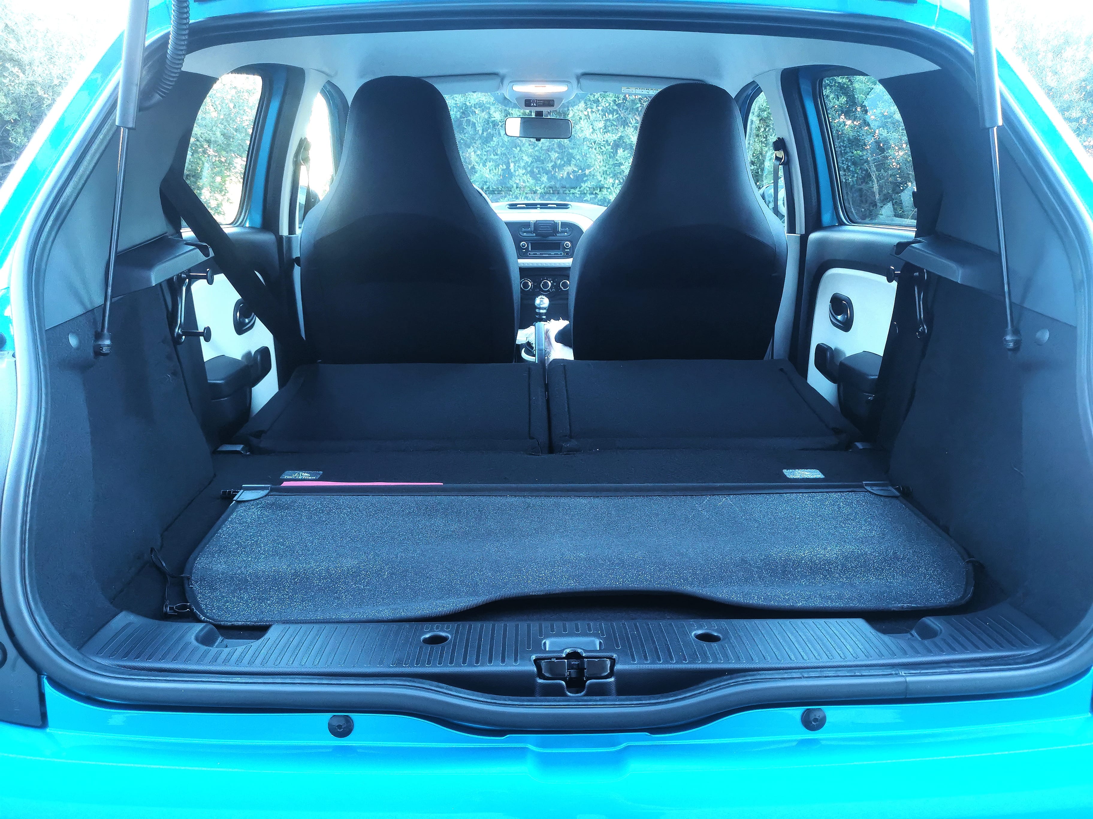 Renault Twingo III 0.9 tce 90 CV essence avec Android Auto