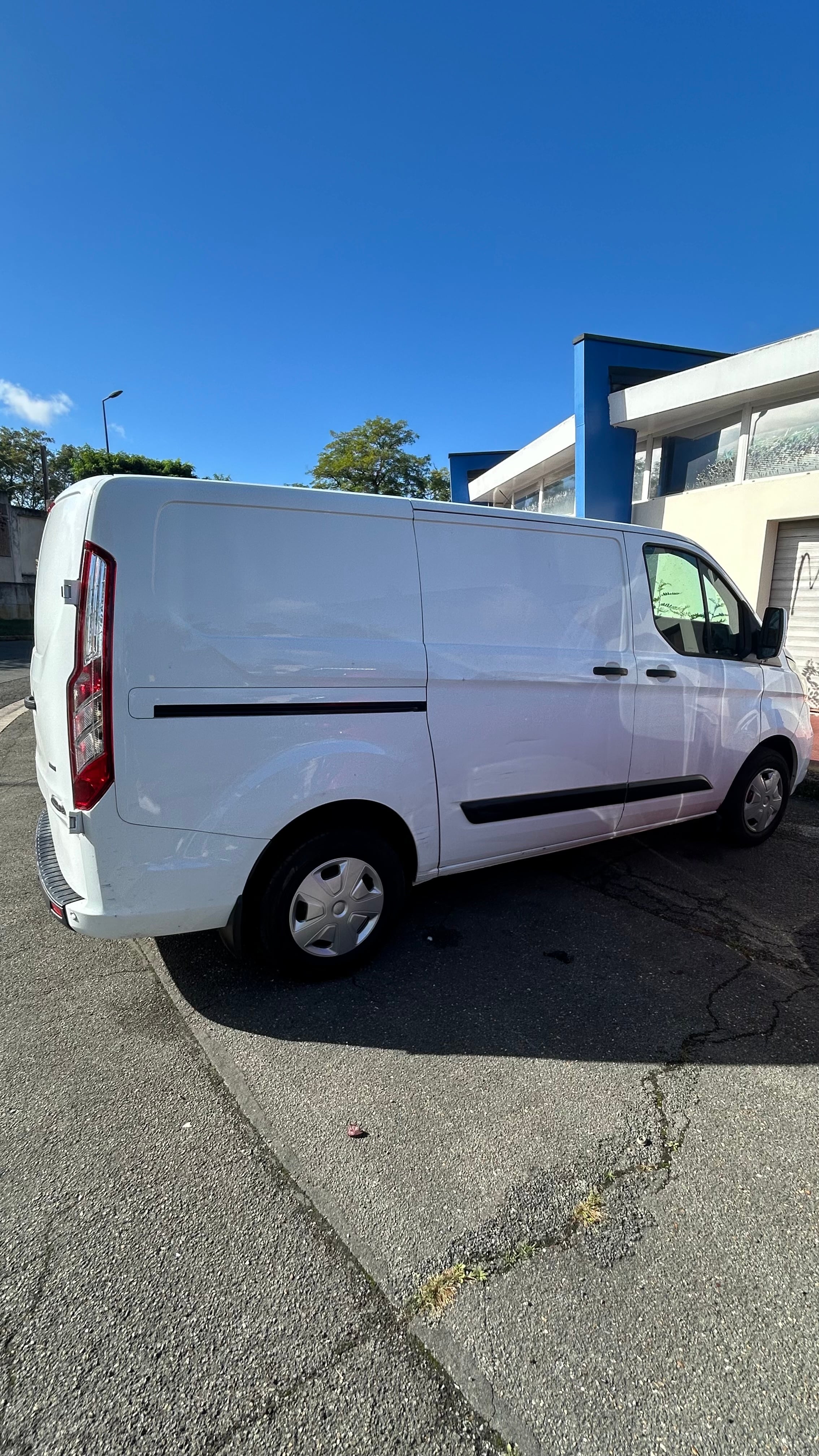 Ford Transit Custom Fourgon avec Climatisation