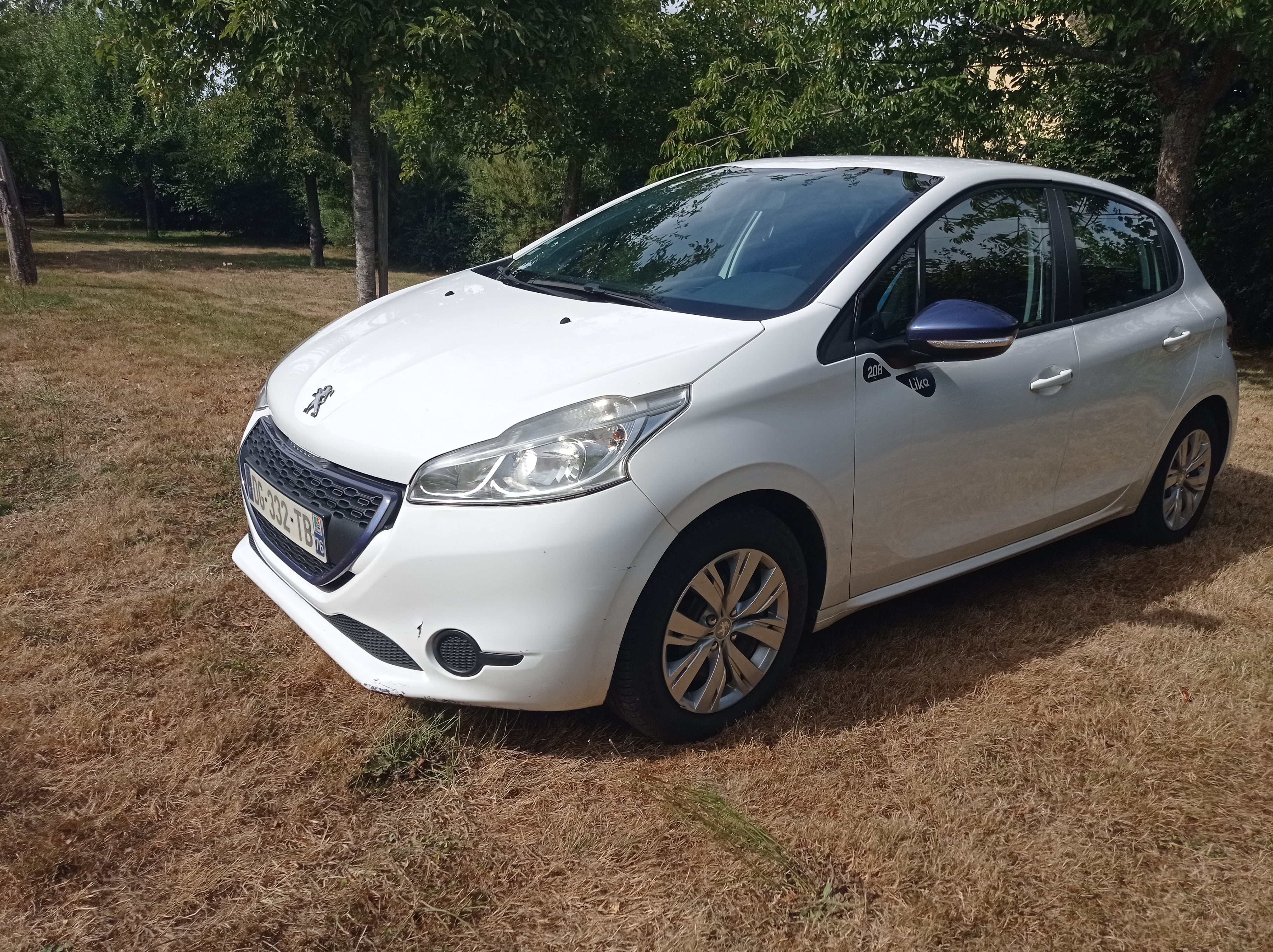 Peugeot 208 1.0 VTI, 2014, Essence 95