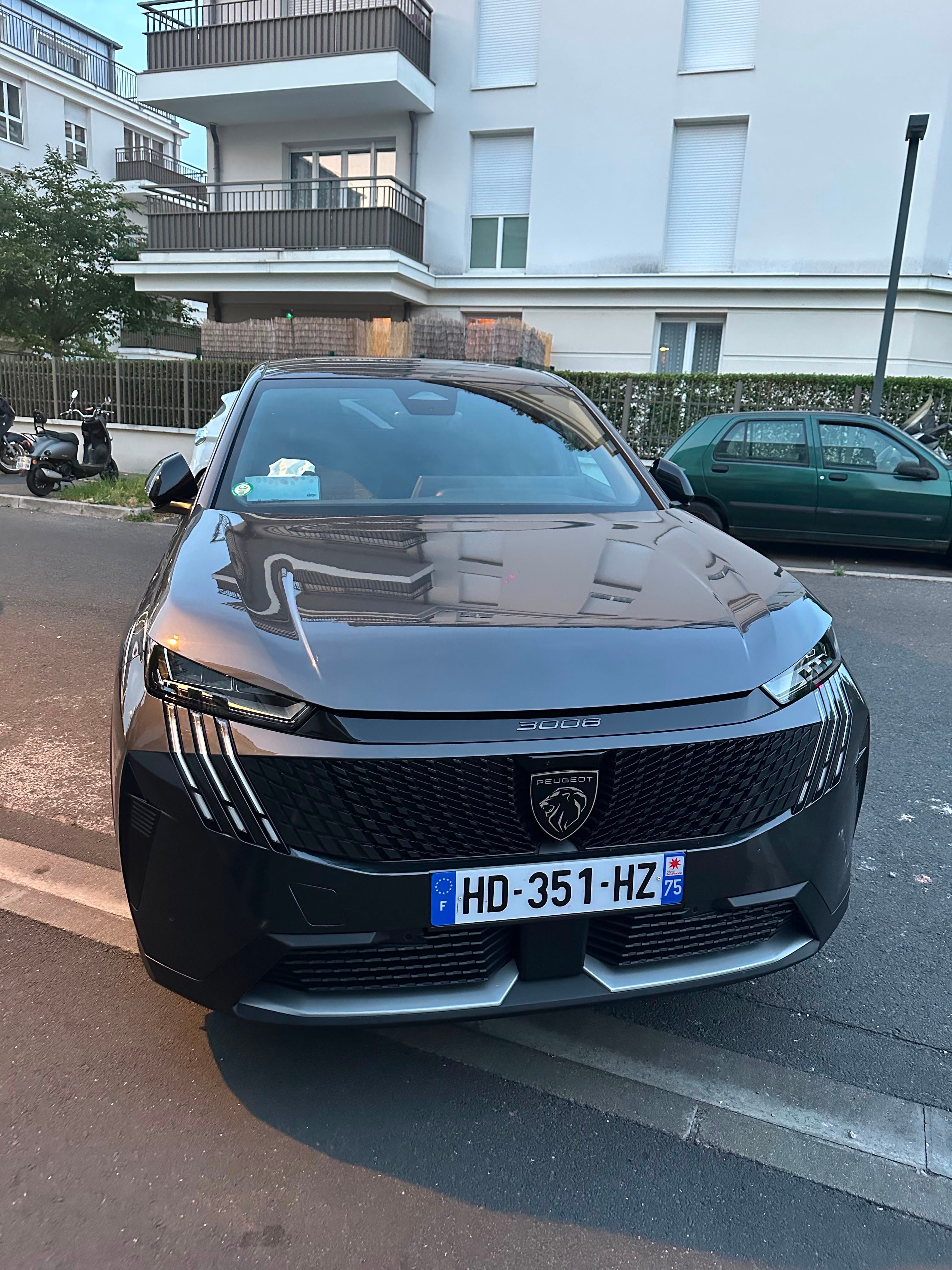 Peugeot E-3008 GT, 2025, Électrique, automatique