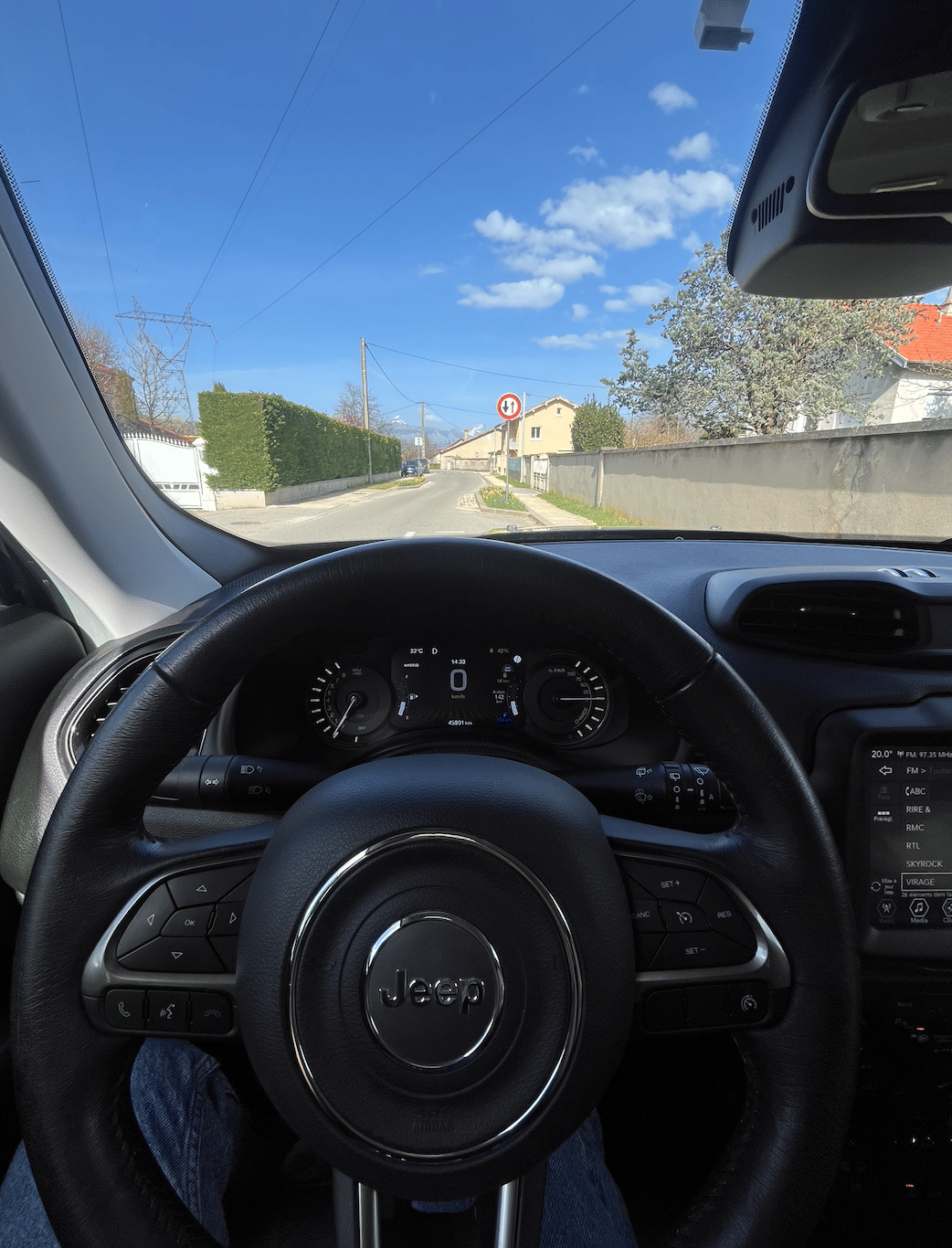 Jeep Renegade avec GPS